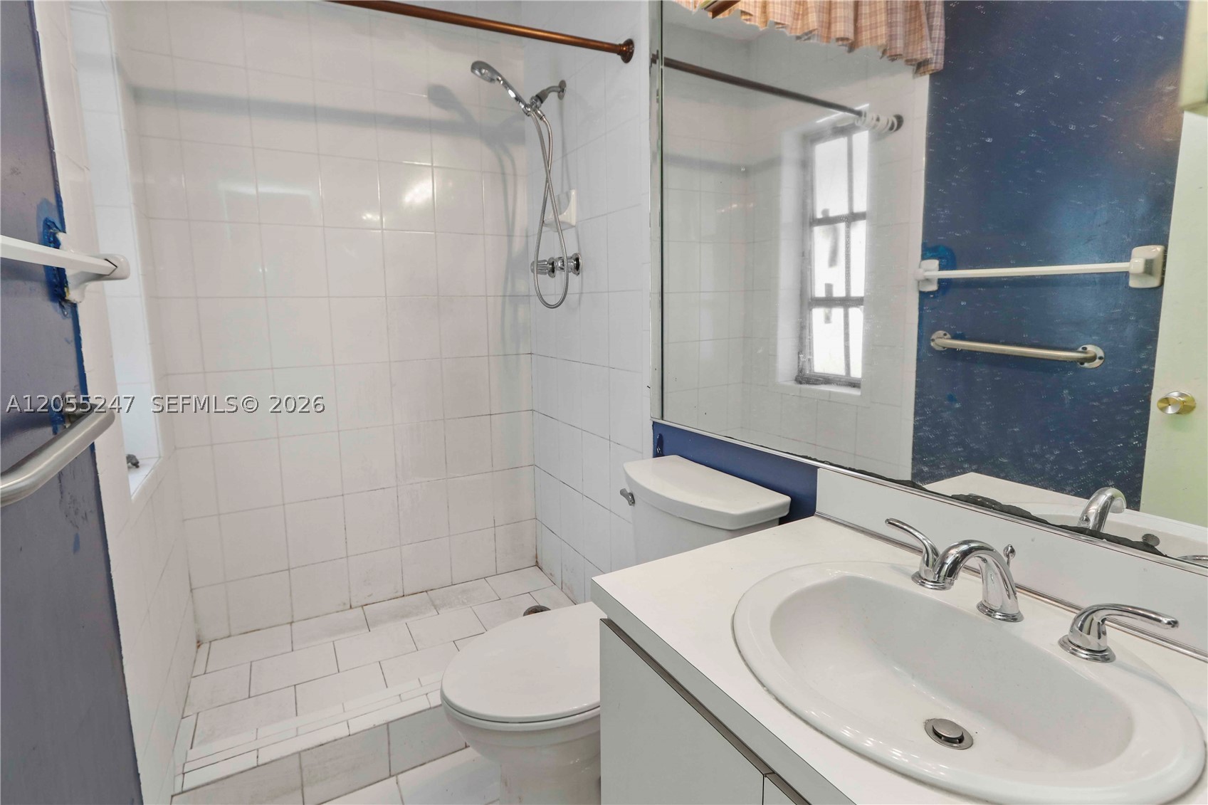 SOUTHERN ESTATES 9TH ADDN - Residential