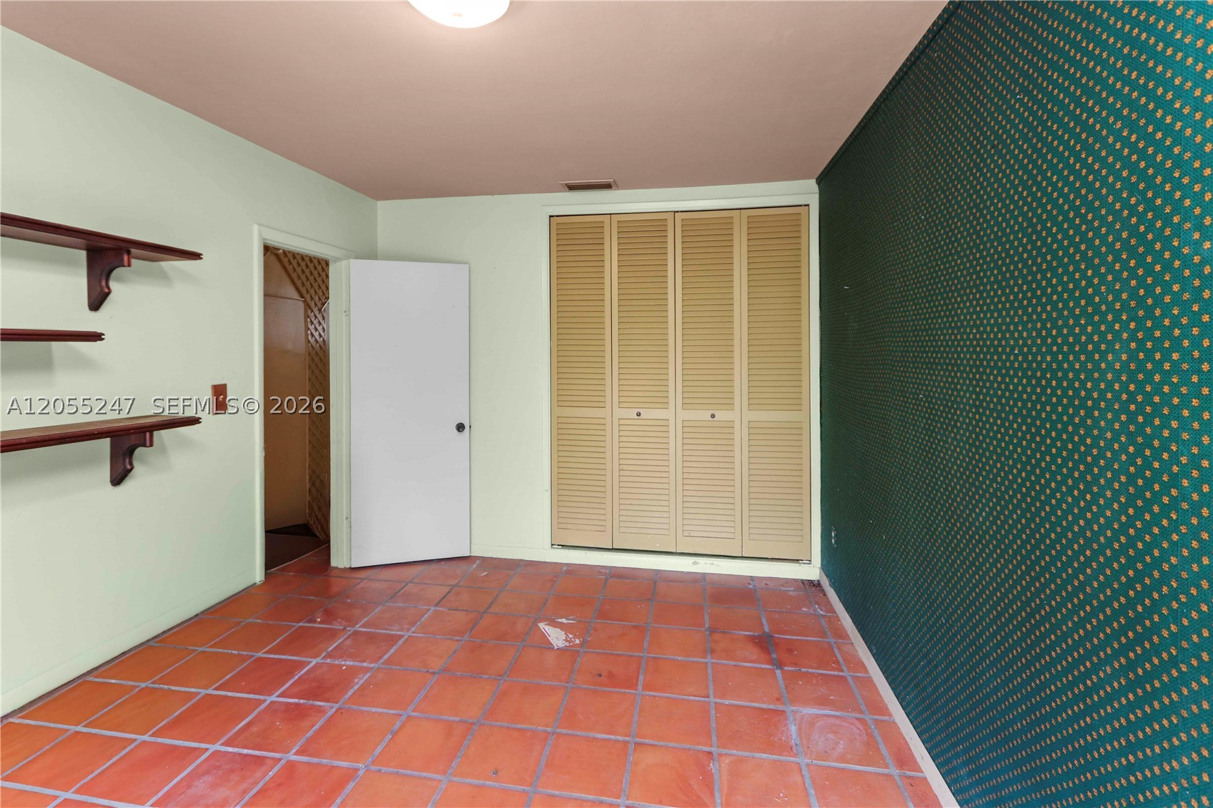 SOUTHERN ESTATES 9TH ADDN - Residential