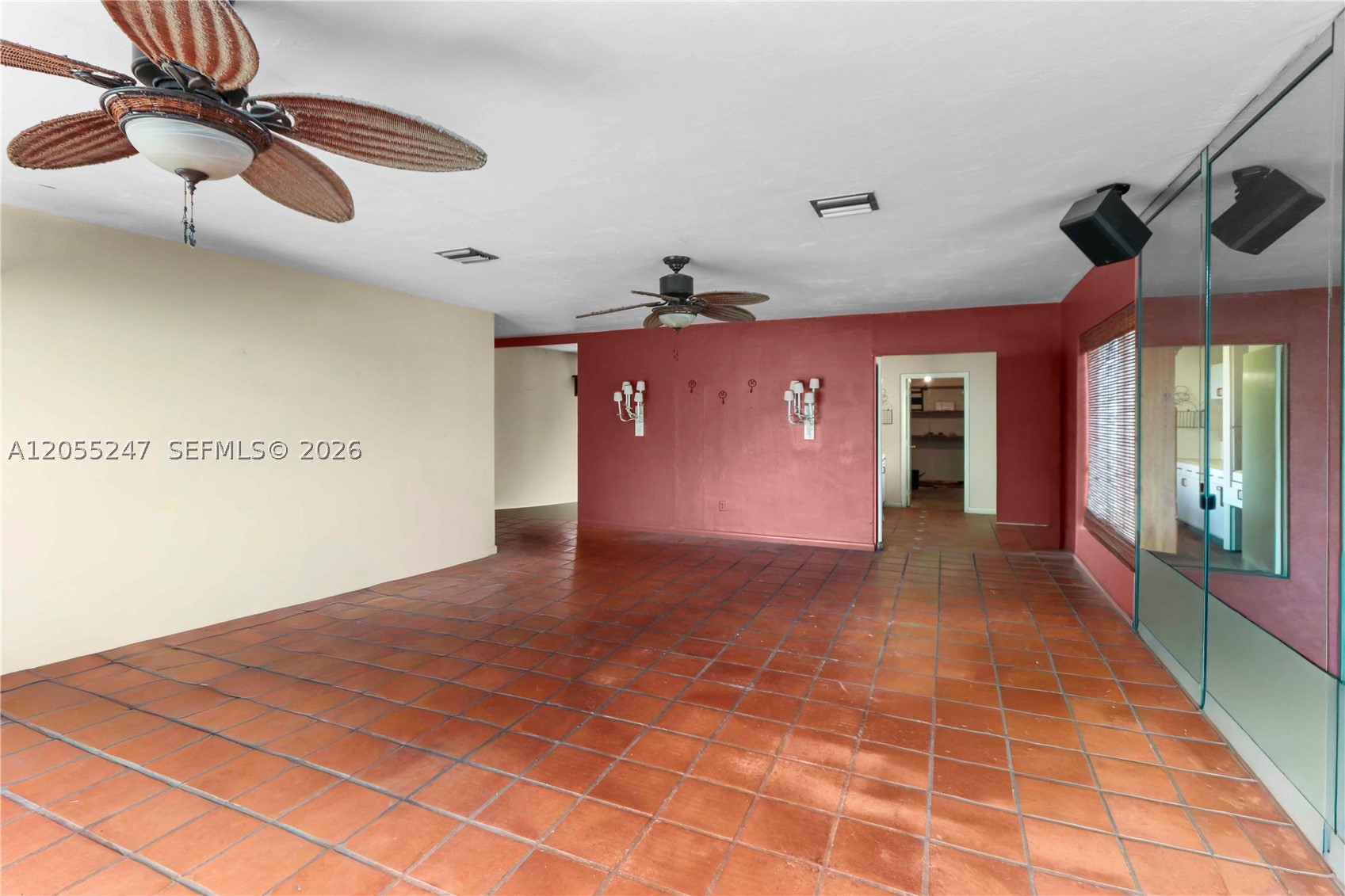 SOUTHERN ESTATES 9TH ADDN - Residential