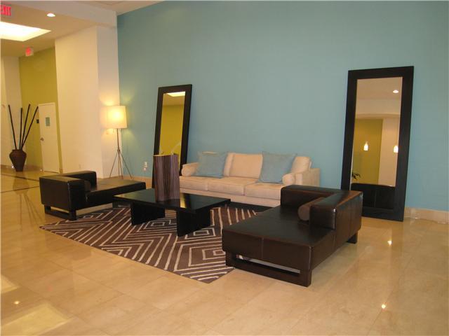 ALTOS DE MIAMI CONDO - Residential Lease