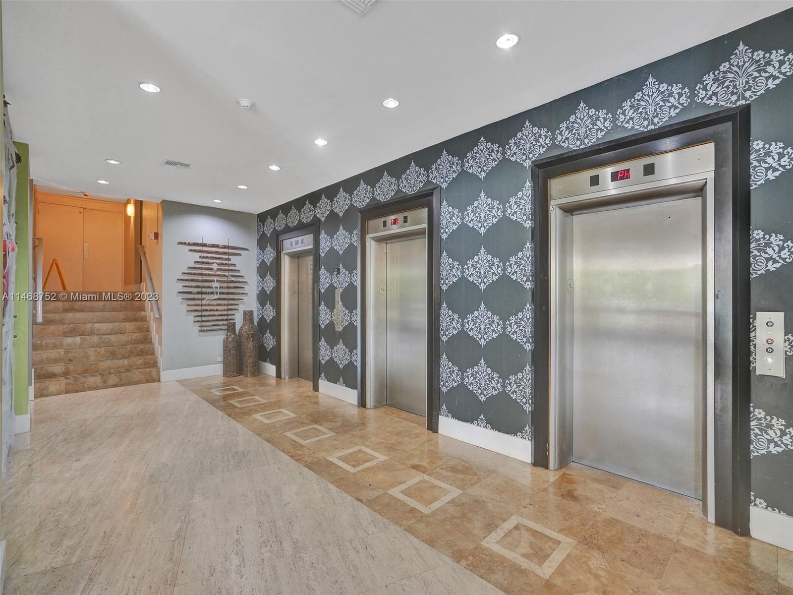 PARKVIEW POINT CONDO - Residential