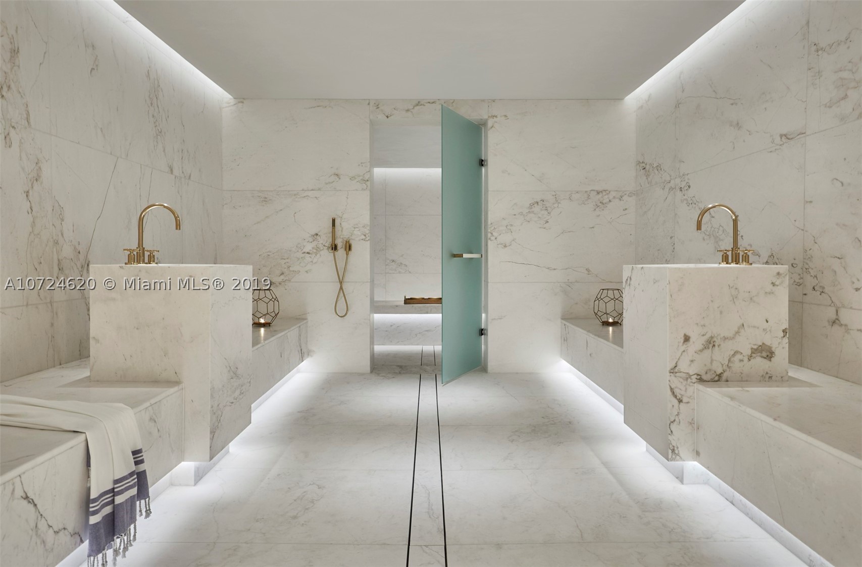 Surf Club Condo - Residential