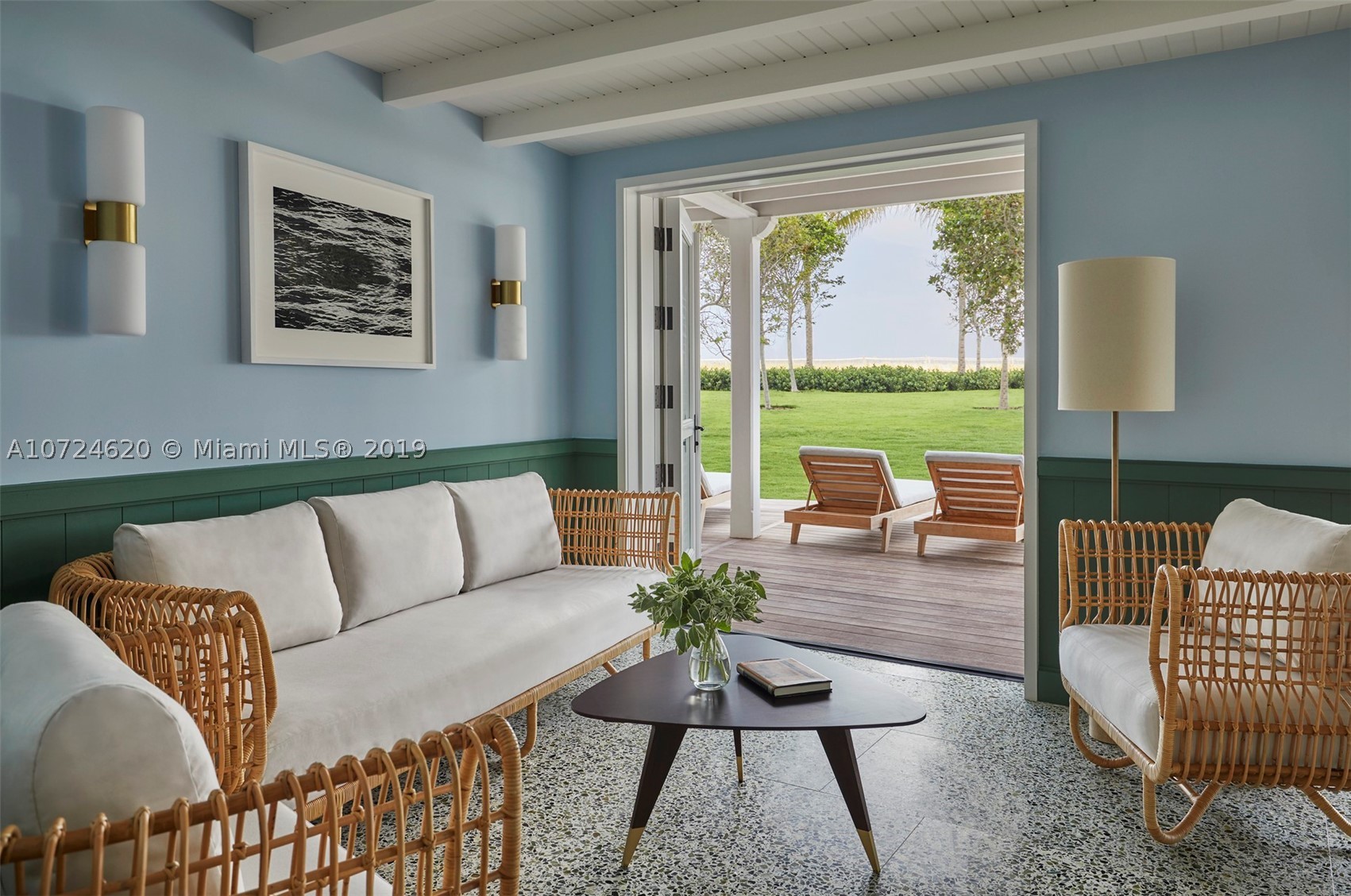 Surf Club Condo - Residential