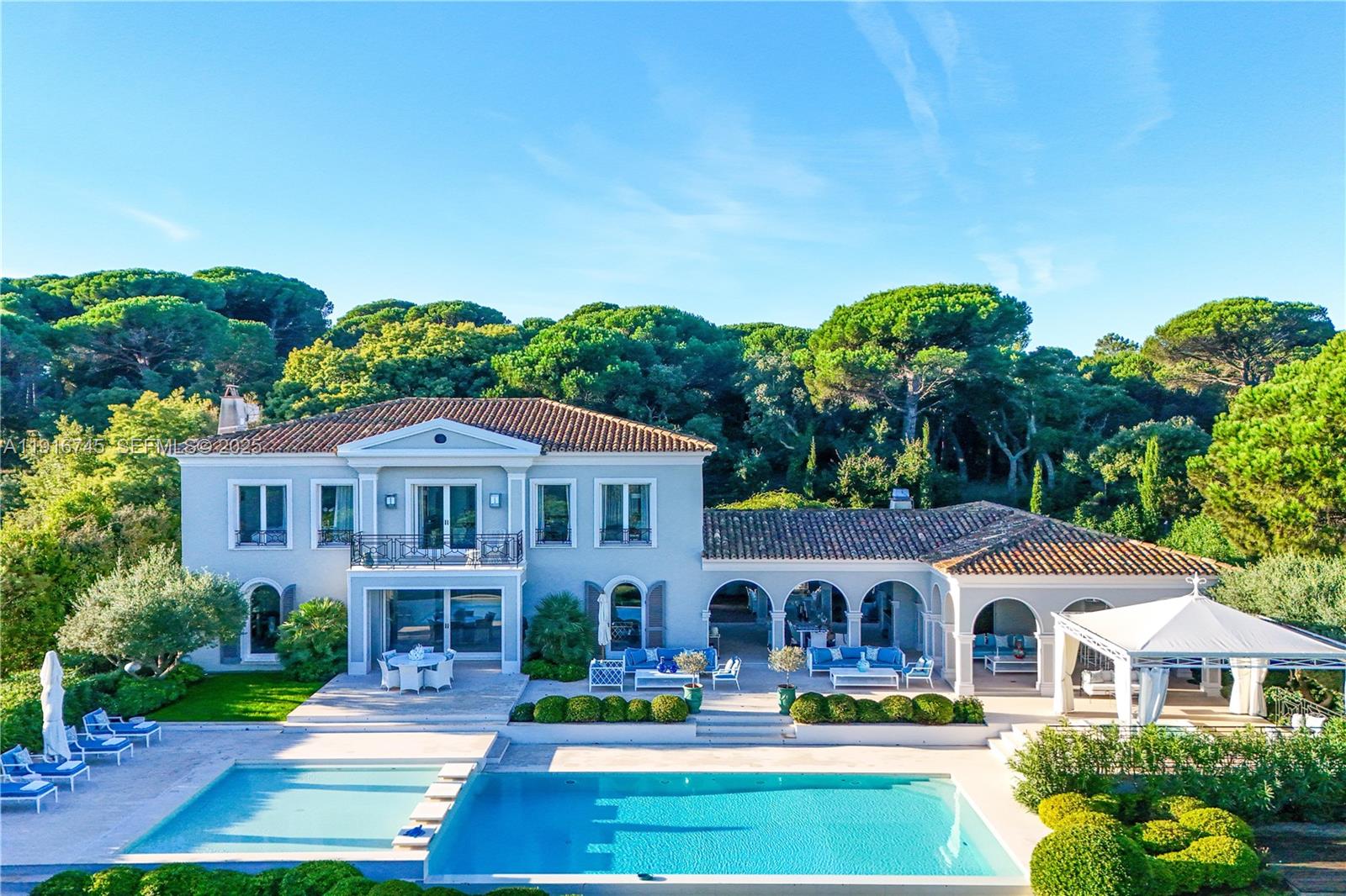 Saint Tropez - Residential
