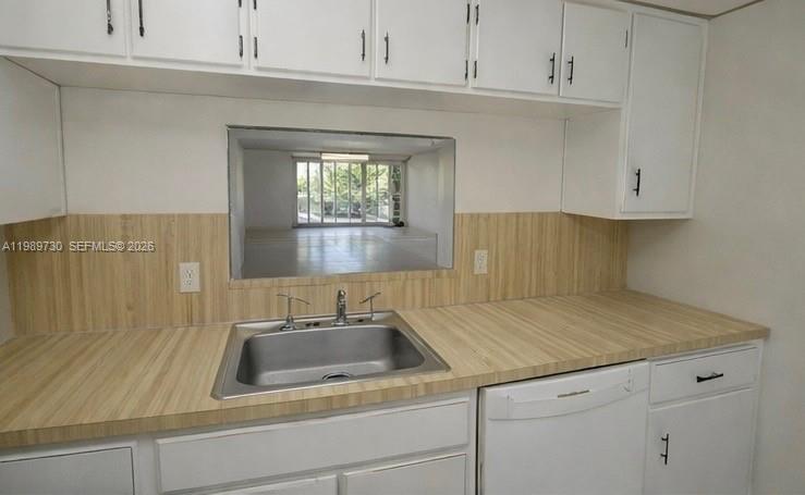 LAS VISTAS H IN INVERRARY - Residential