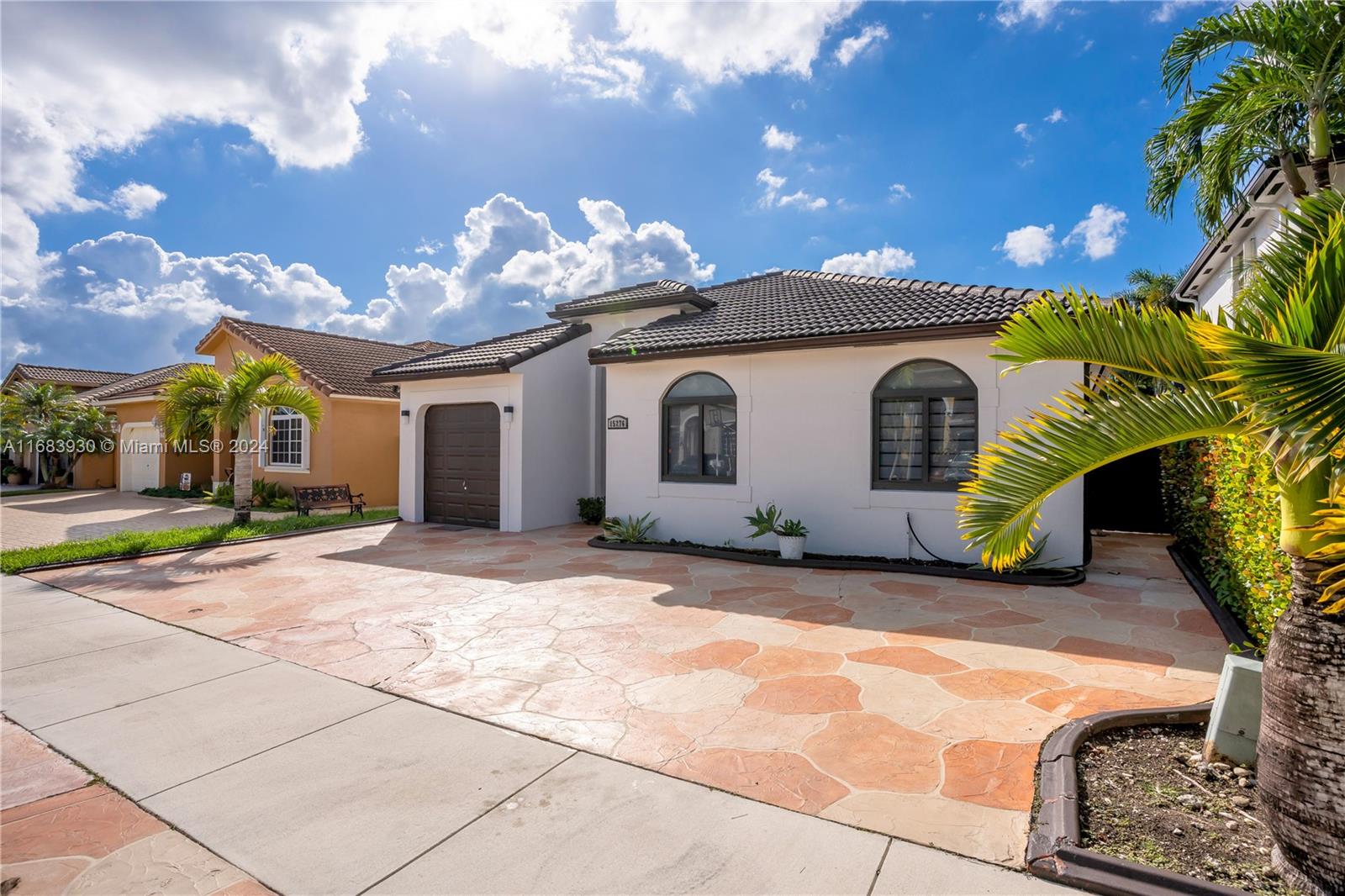 BISMARK HOMES AT VENEZIA - Residential