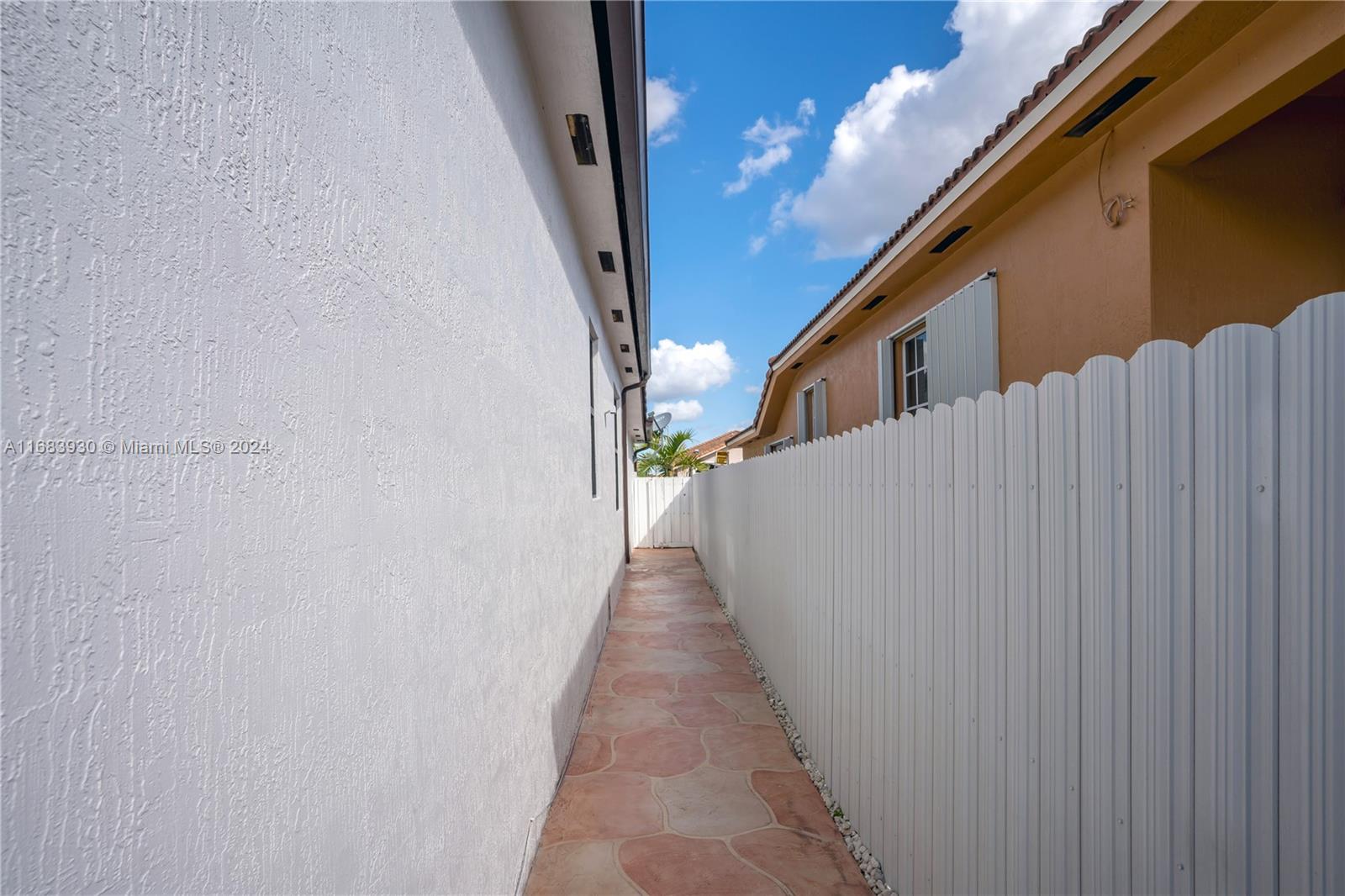 BISMARK HOMES AT VENEZIA - Residential