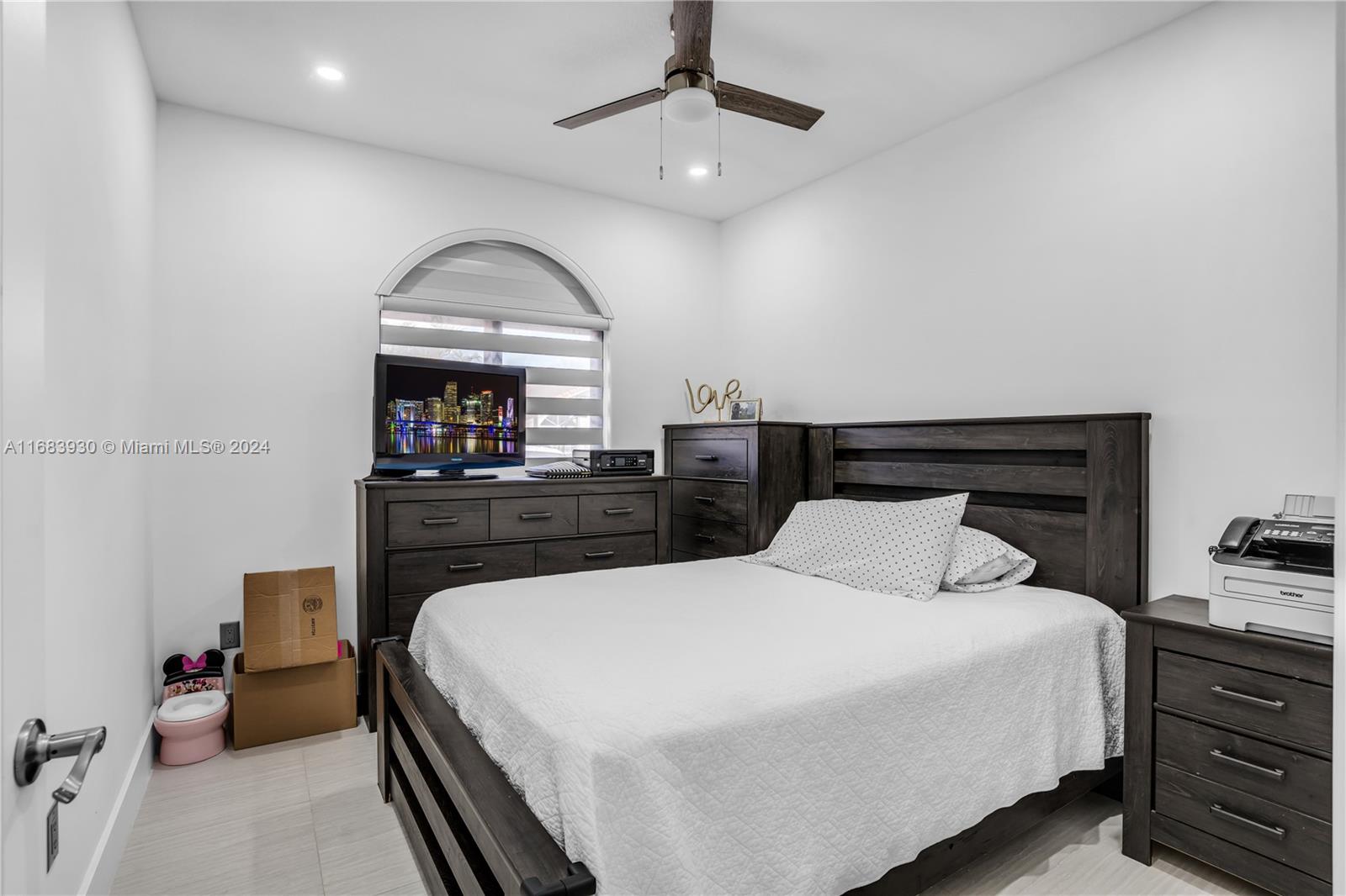 BISMARK HOMES AT VENEZIA - Residential