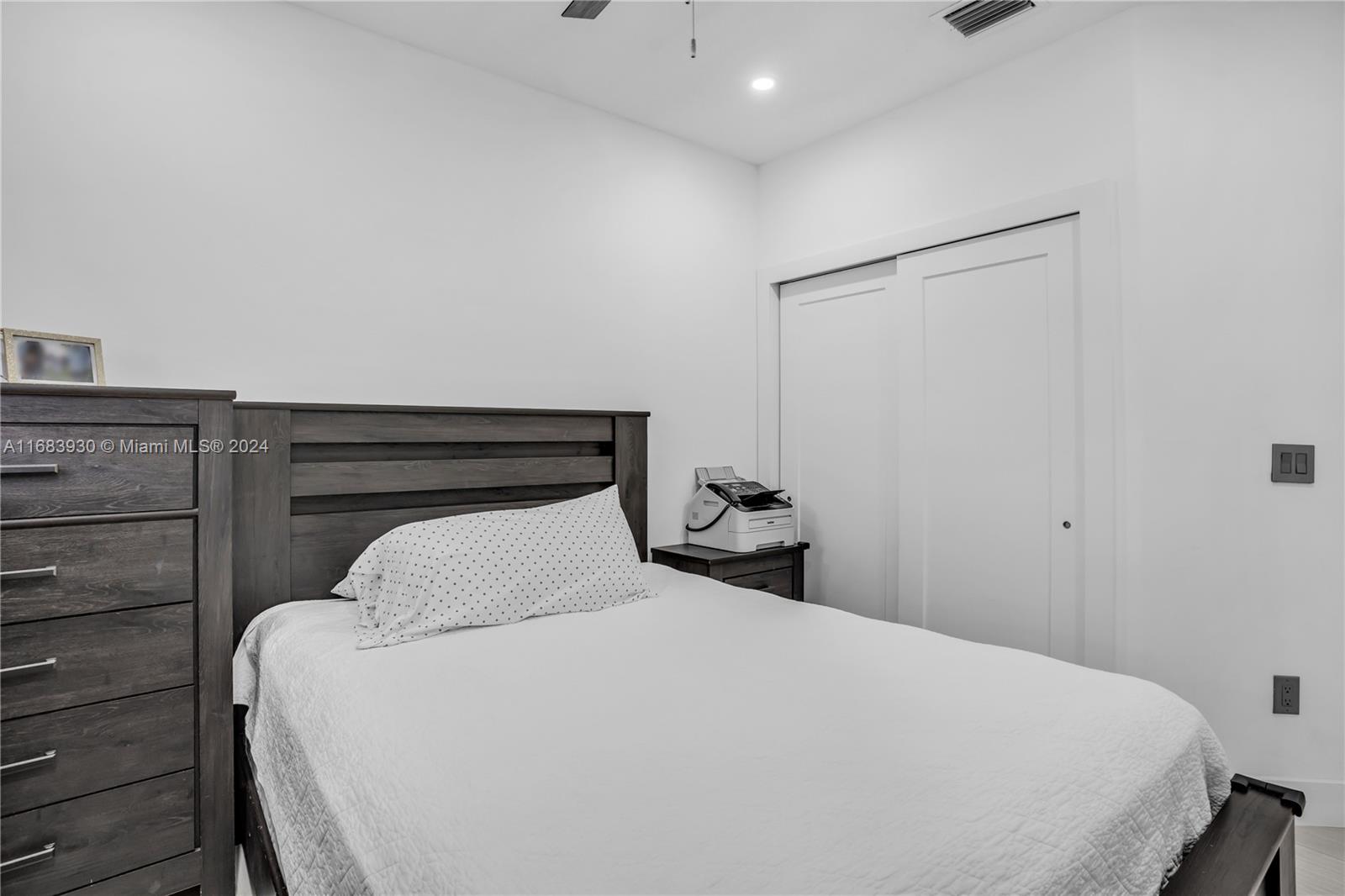 BISMARK HOMES AT VENEZIA - Residential