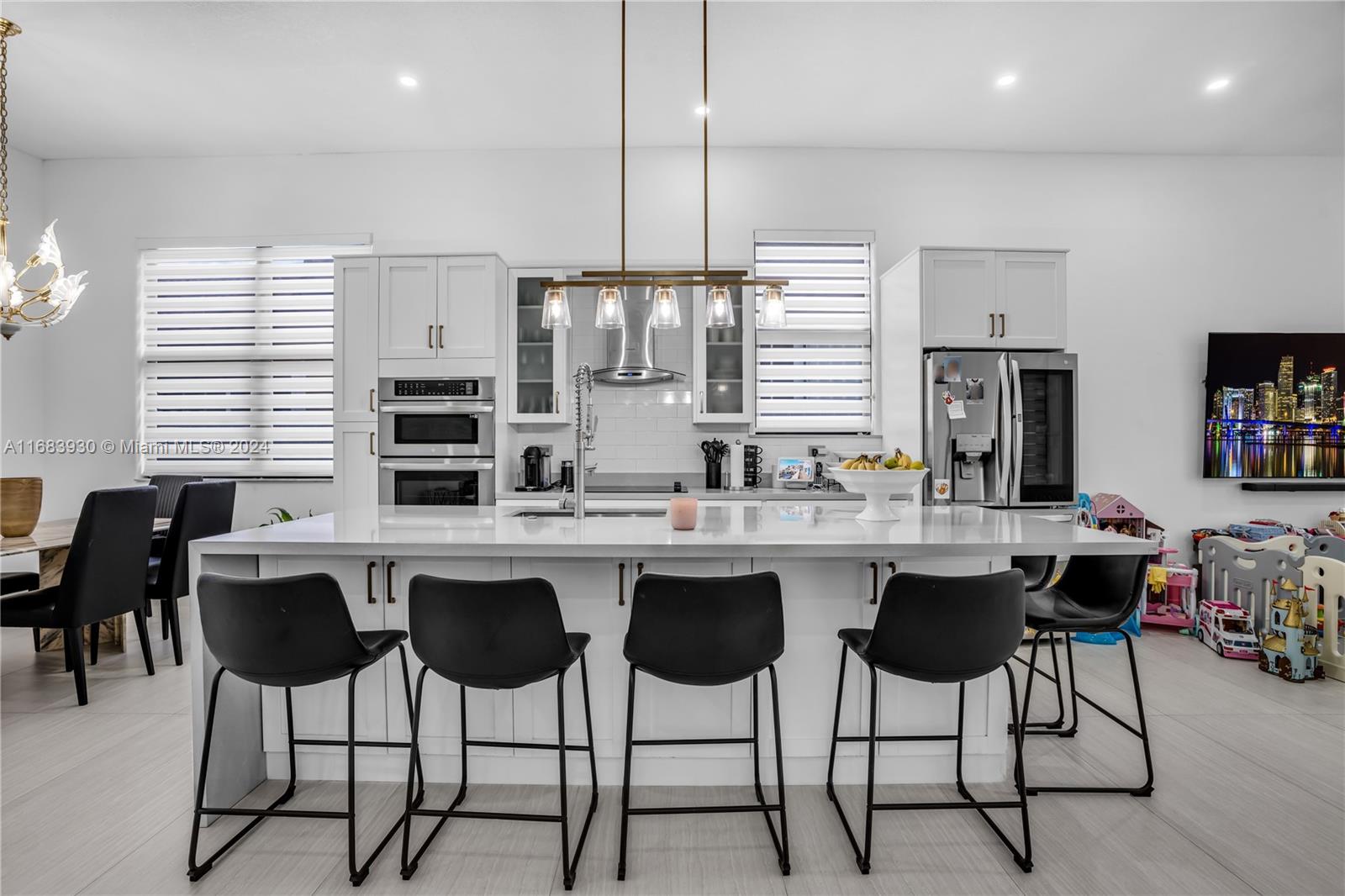 BISMARK HOMES AT VENEZIA - Residential