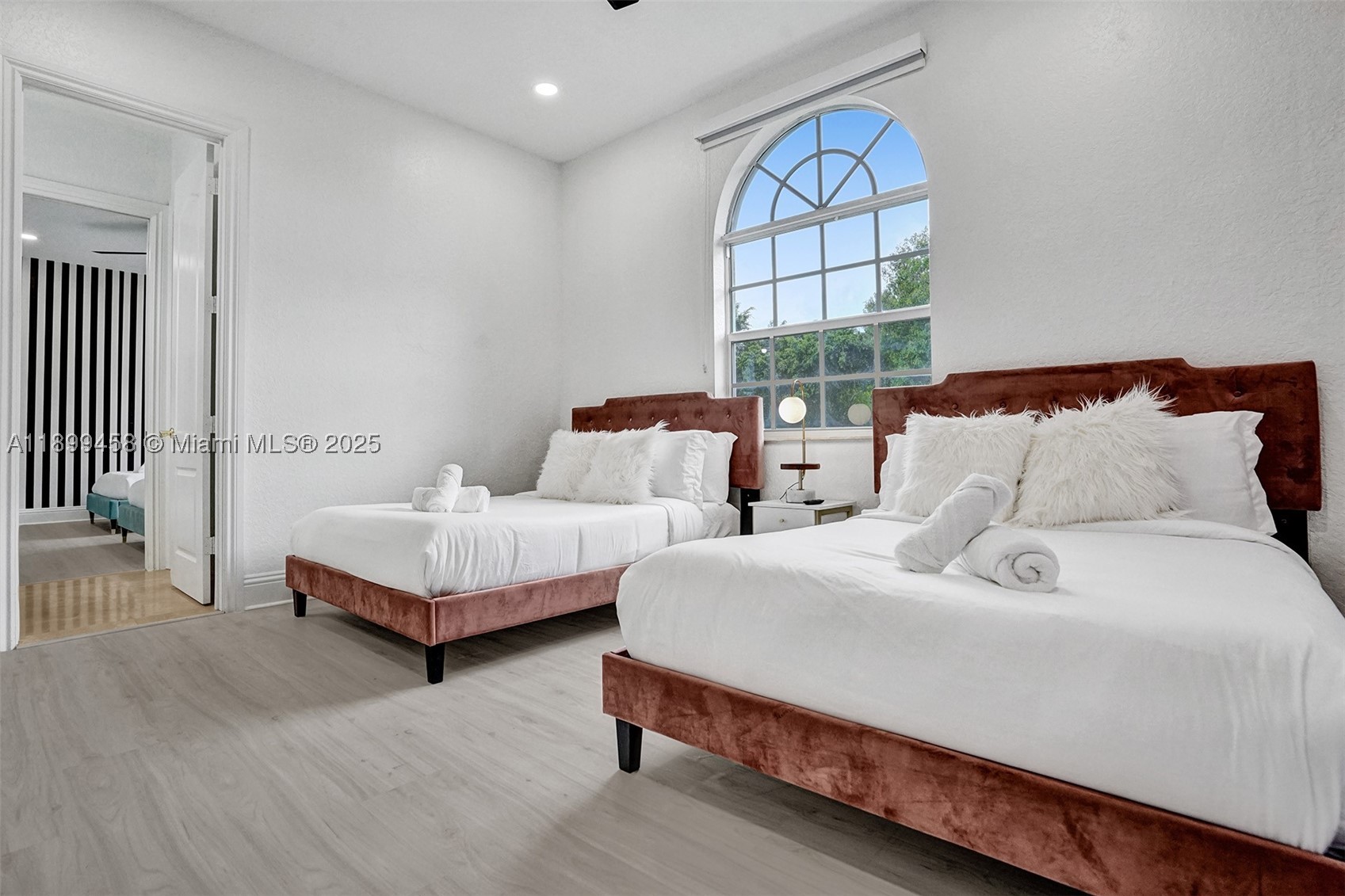 PINE MEADOW ESTATES - Residential