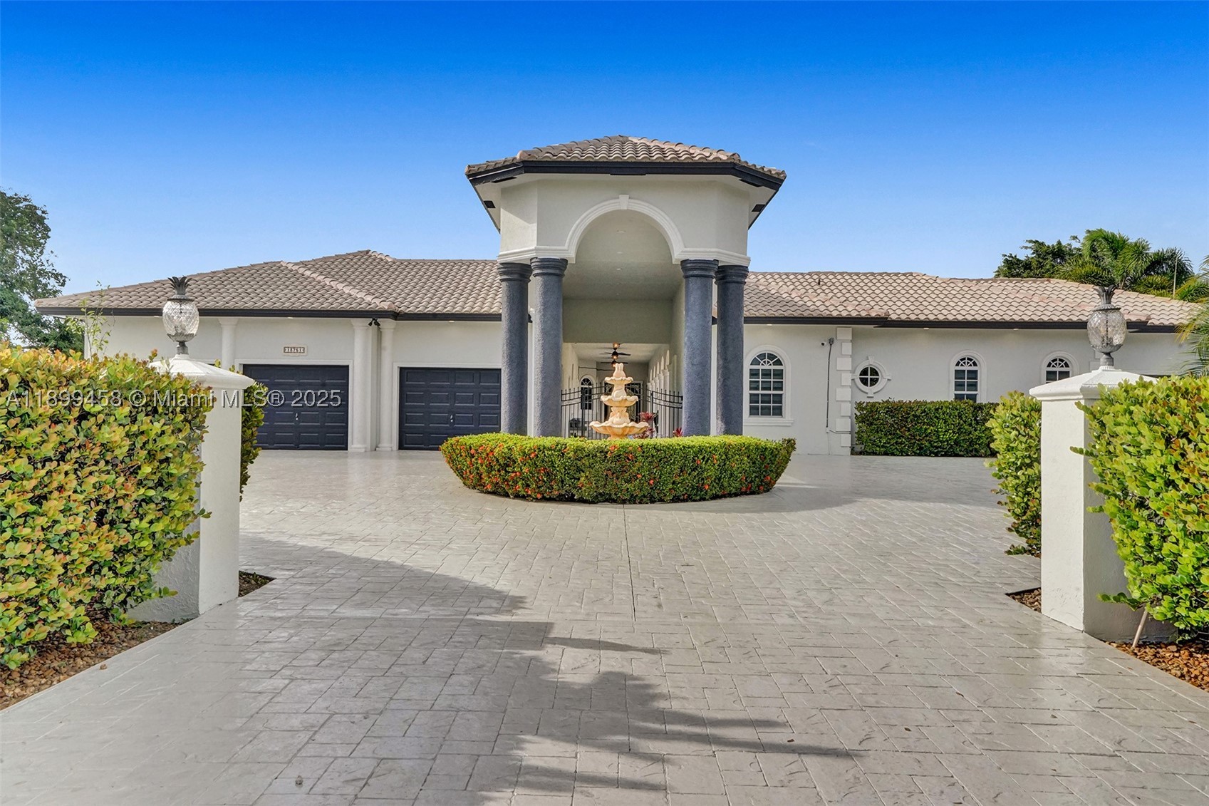 PINE MEADOW ESTATES - Residential