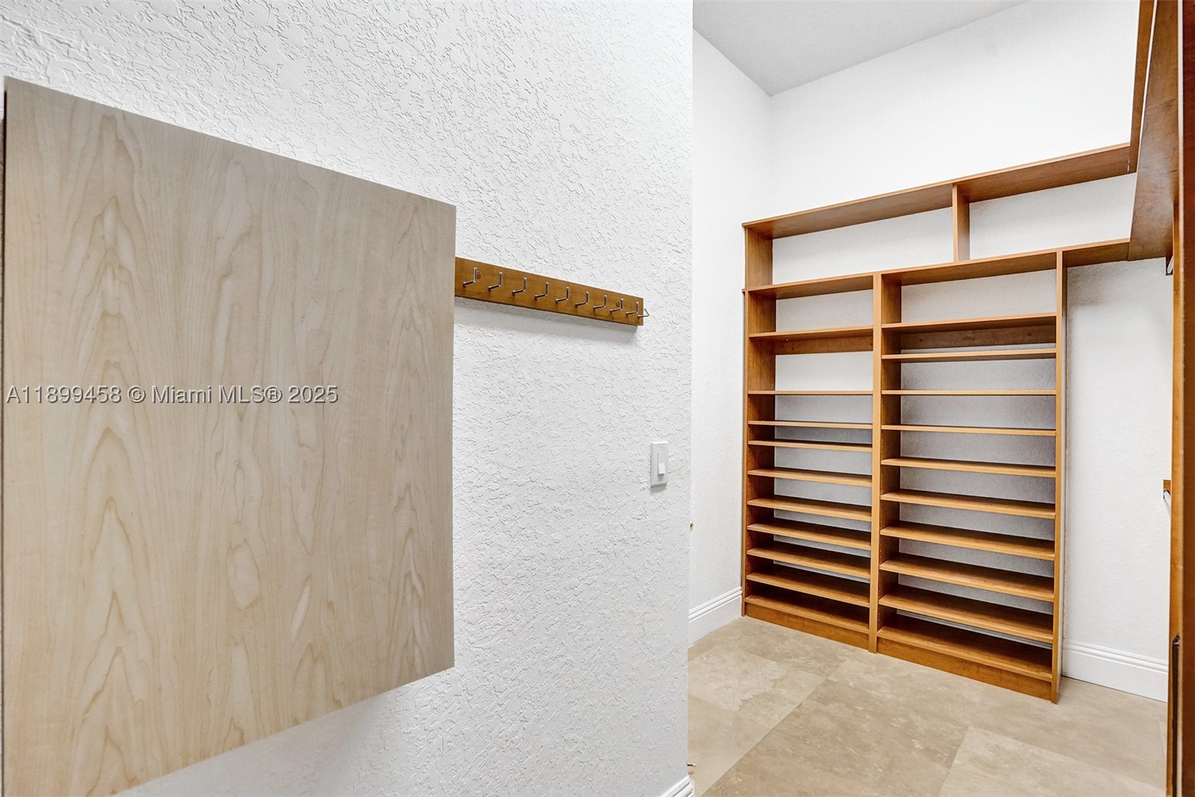 PINE MEADOW ESTATES - Residential