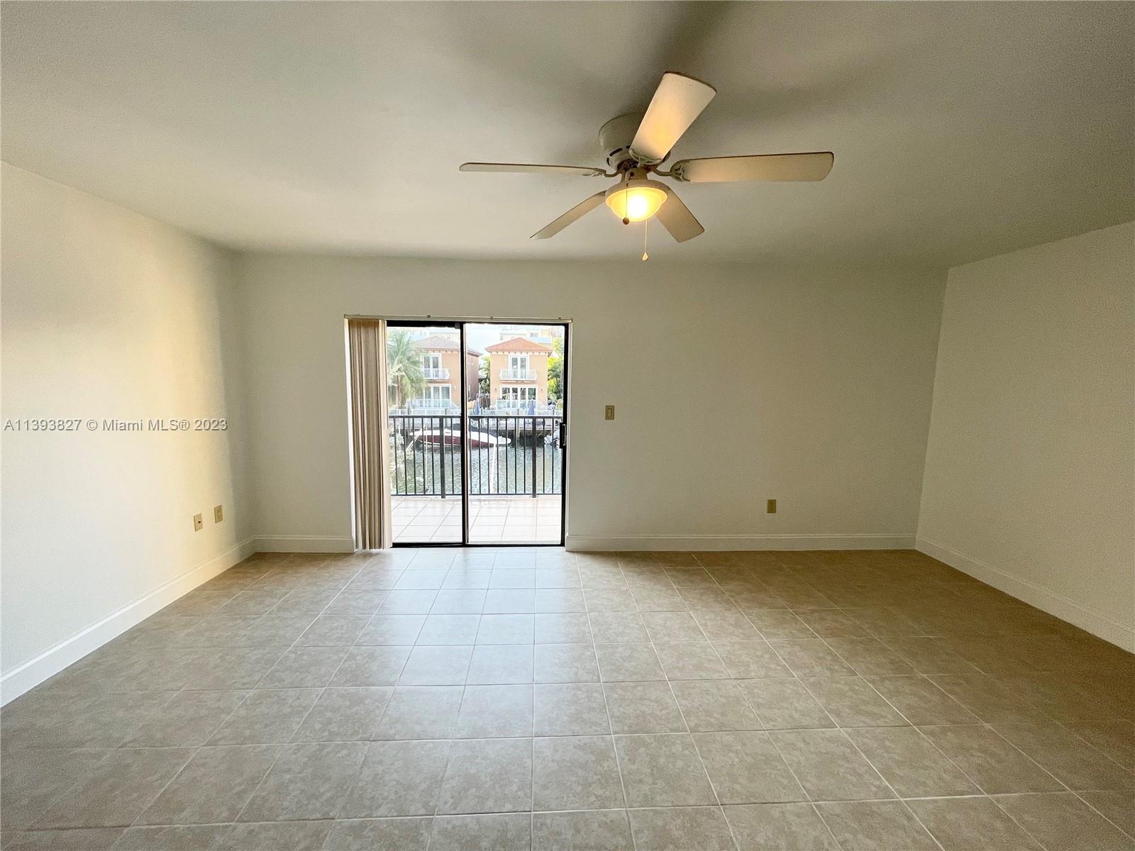 BEACH CLUB VILLAS CONDO I - Residential Lease