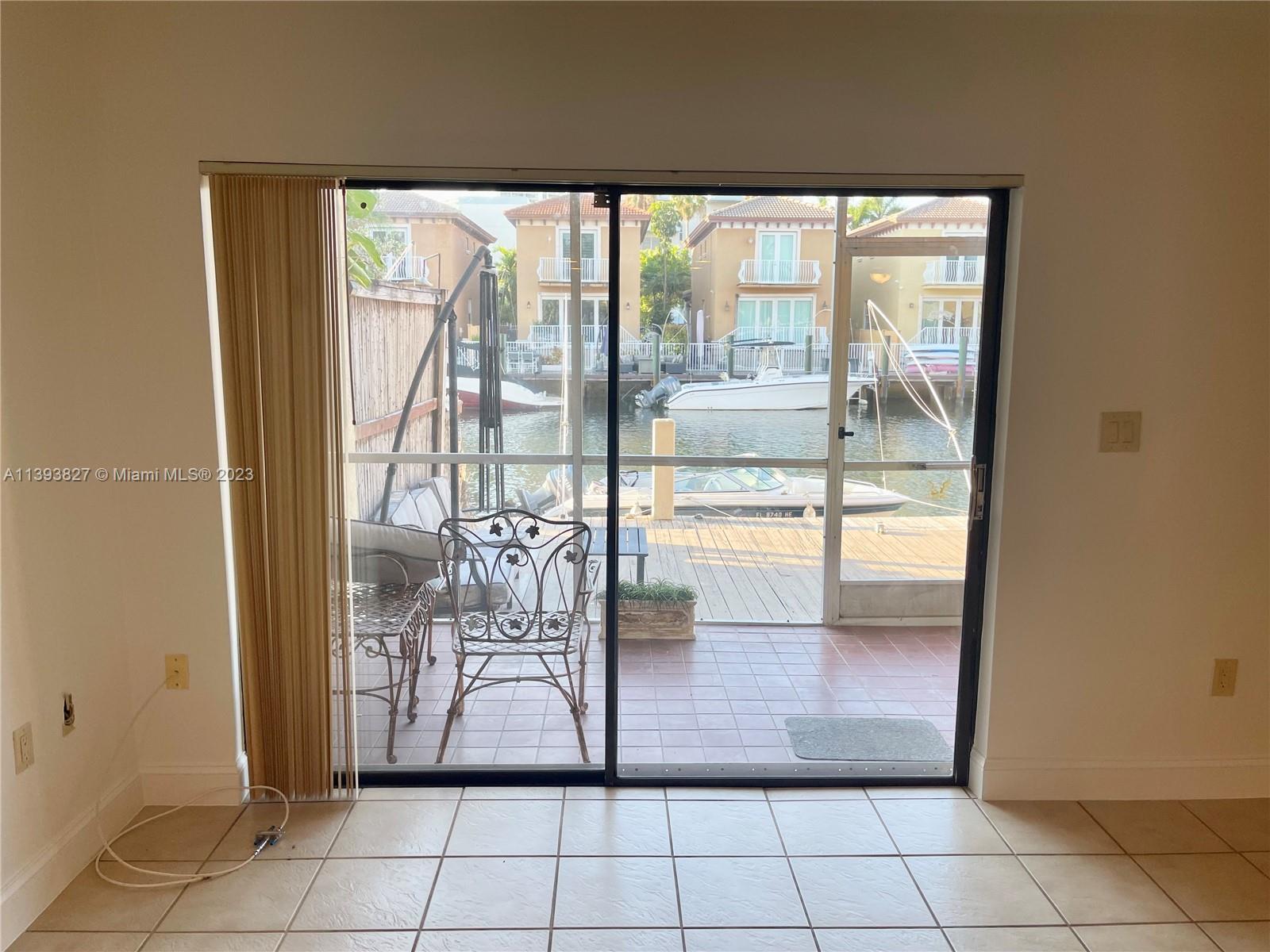 BEACH CLUB VILLAS CONDO I - Residential Lease