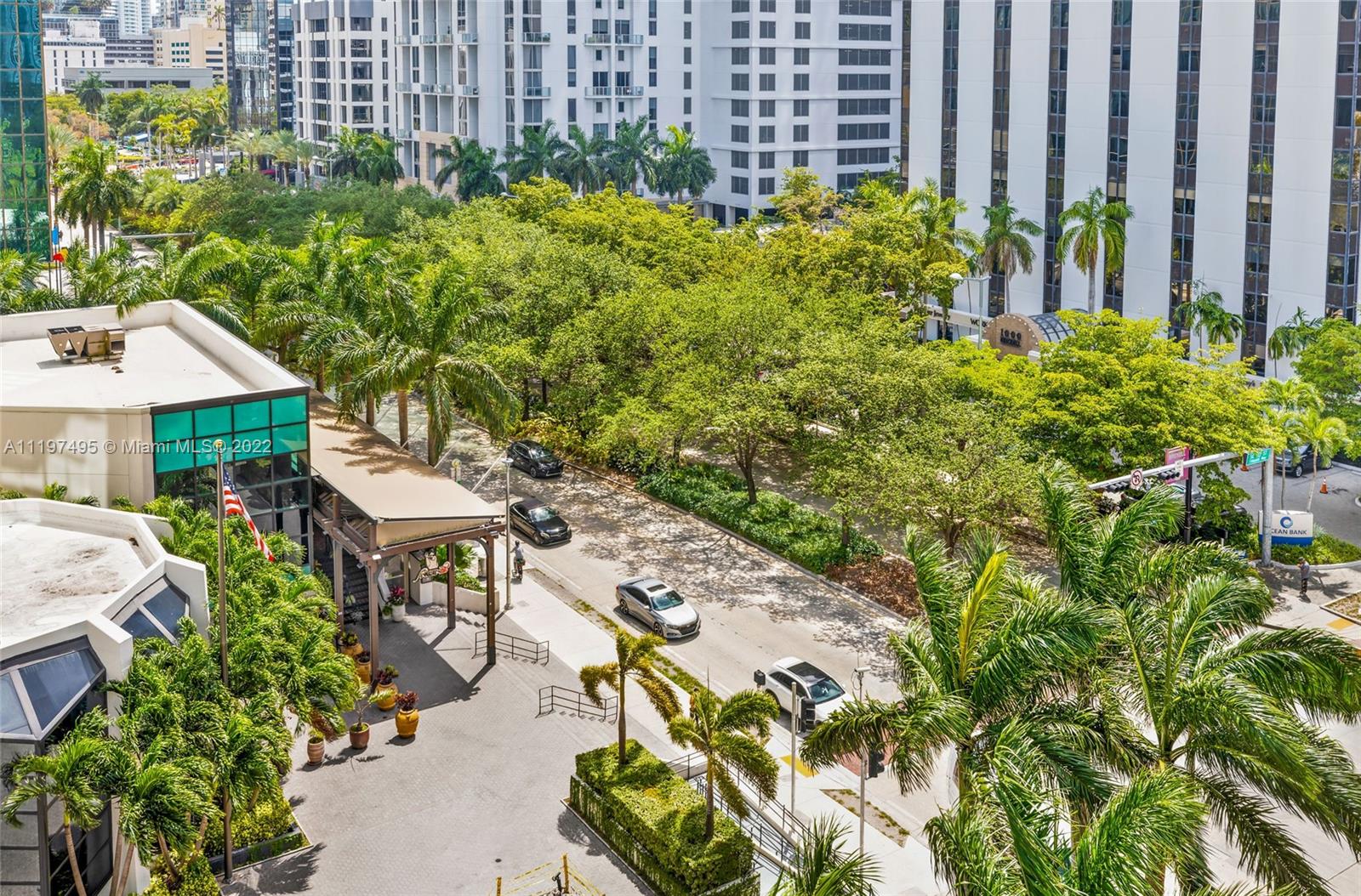 THE PLAZA 901 BRICKELL CO - Residential