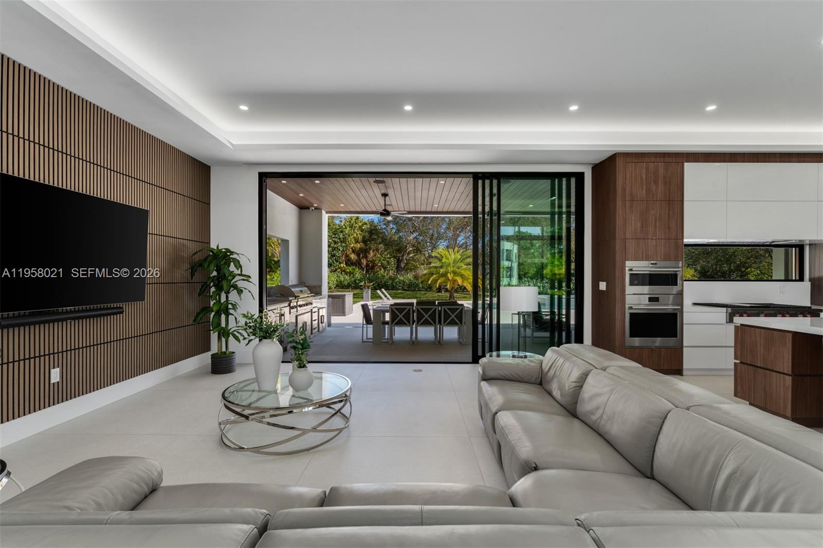 NUTMEG ESTATES - Residential