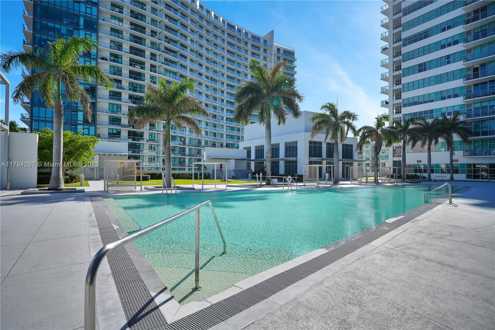 FOUR MIDTOWN MIAMI CONDO - Residential Lease