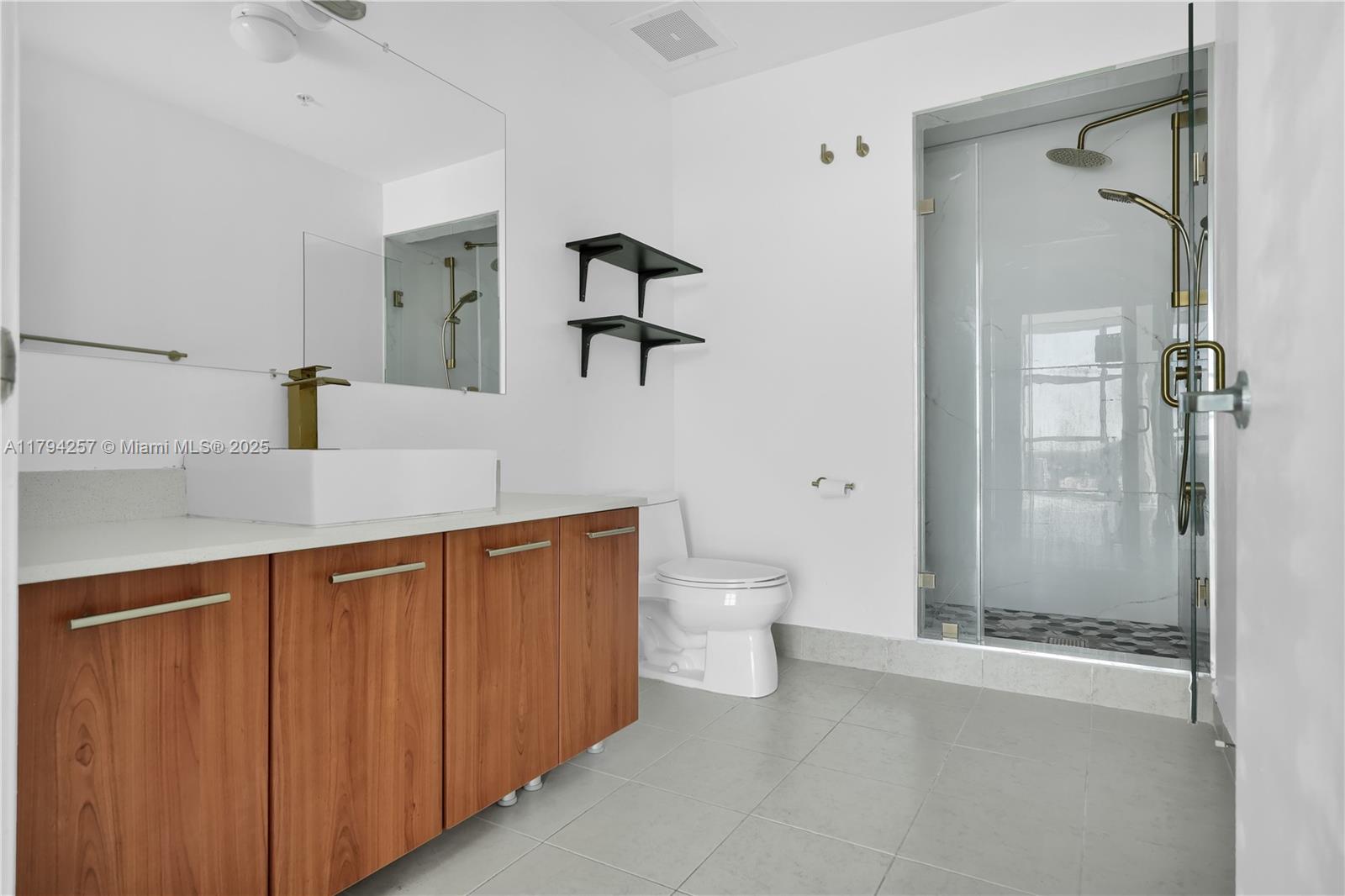 FOUR MIDTOWN MIAMI CONDO - Residential Lease