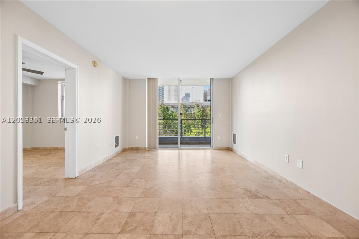 LOFTS AT MAYFAIR CONDO - Residential