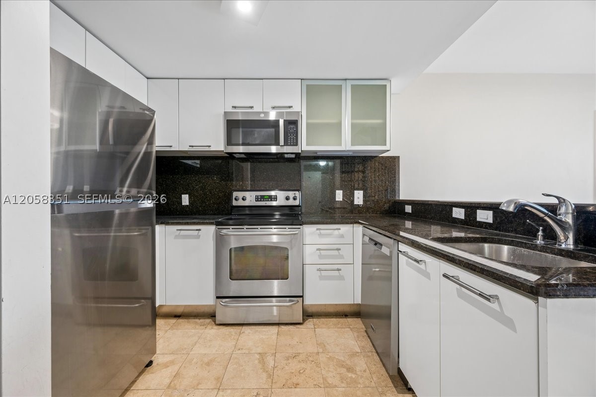 LOFTS AT MAYFAIR CONDO - Residential