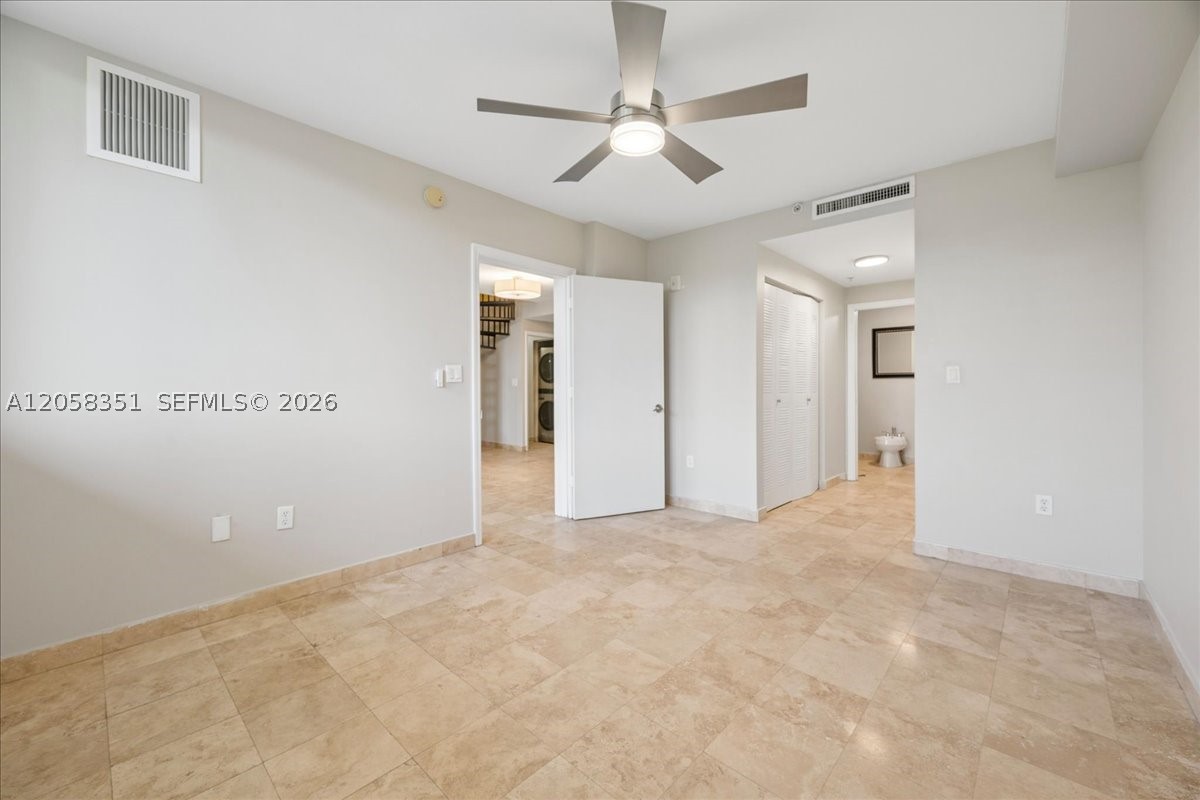 LOFTS AT MAYFAIR CONDO - Residential