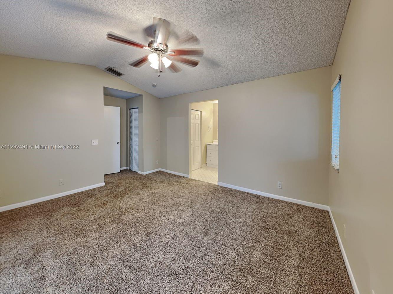 SECTORS 3 & 4 BOUNDARY PL - Residential Lease