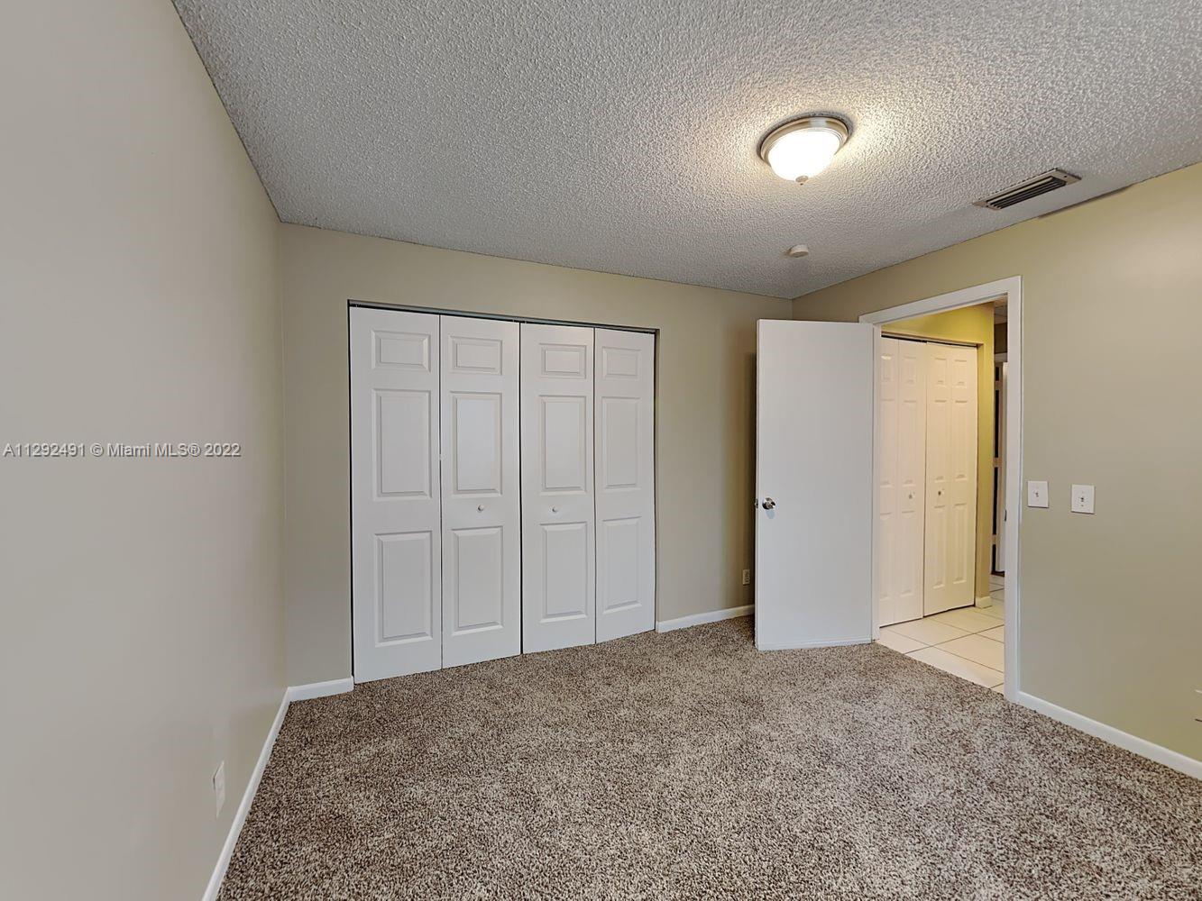 SECTORS 3 & 4 BOUNDARY PL - Residential Lease