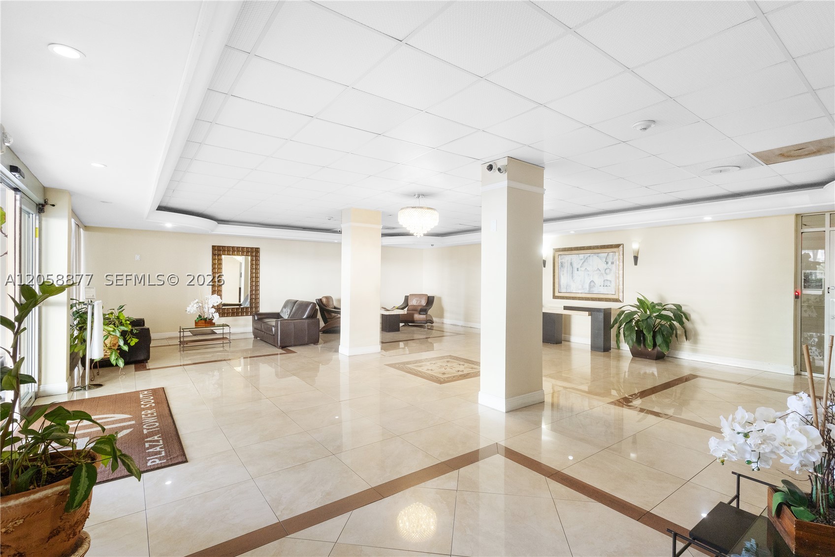 PLAZA TOWERS SOUTH CONDO - Residential