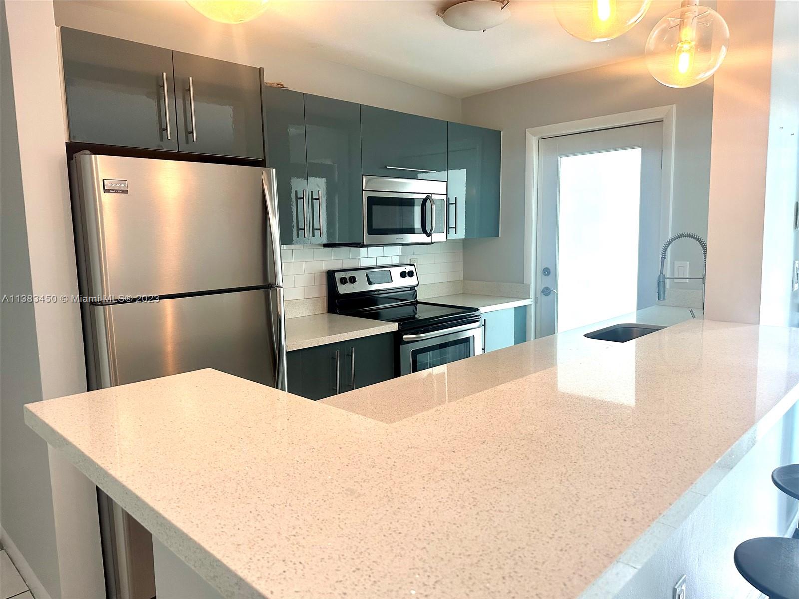 FLAMINGO PARKVIEW CONDO - Residential Lease