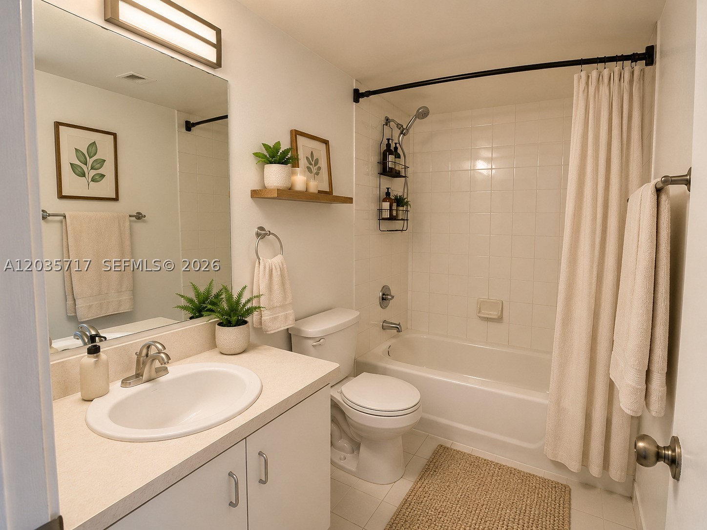 VILLA RUSTICA I CONDO - Residential Lease