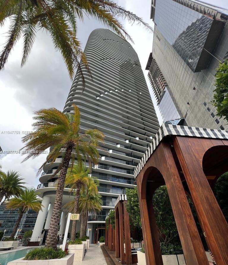 Beautiful condo offering comfortable living with access to a sparkling pool and convenient garage parking. Well-maintained and ideally suited for relaxation and everyday convenience.