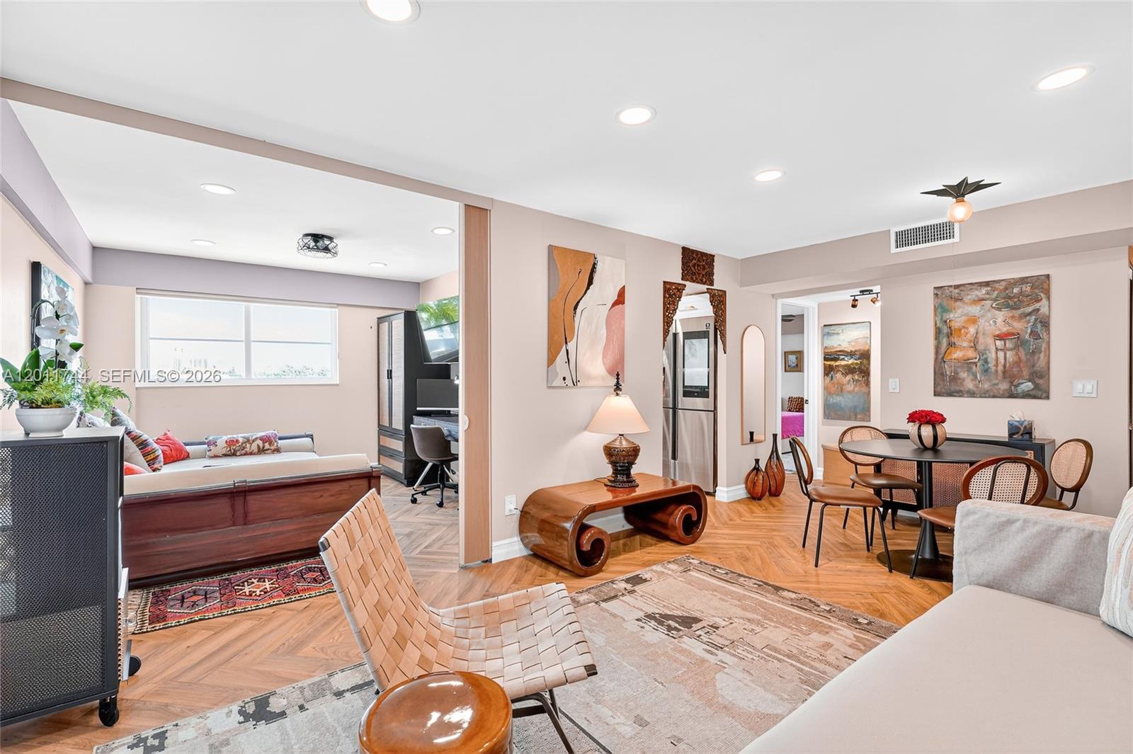 BAYSHORE TERRACE CONDO - Residential