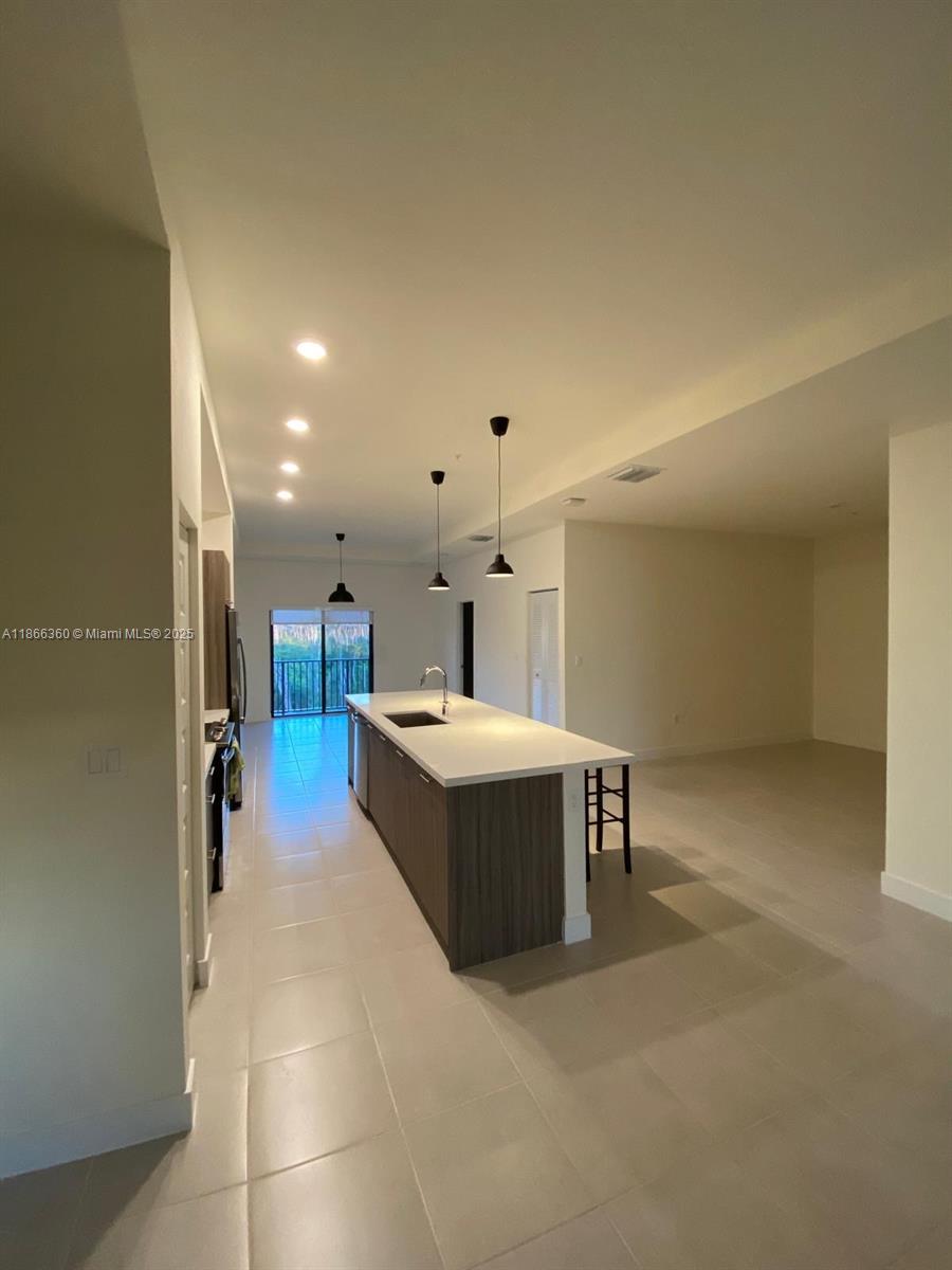 APEX AT PARK CENTRAL COND - Residential