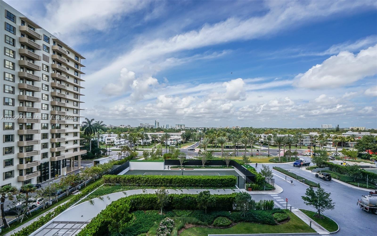OCEANA BAL HARBOUR - Residential