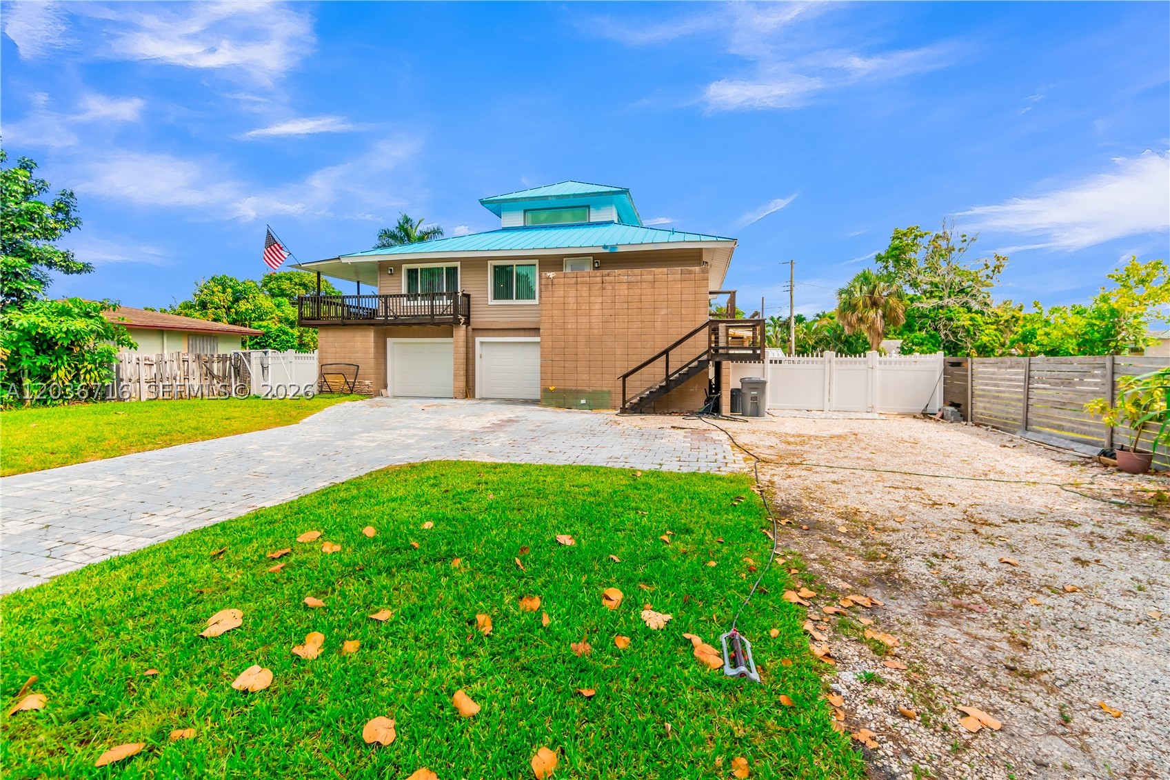 COUNTRY CLUB ACRES 5 - Residential