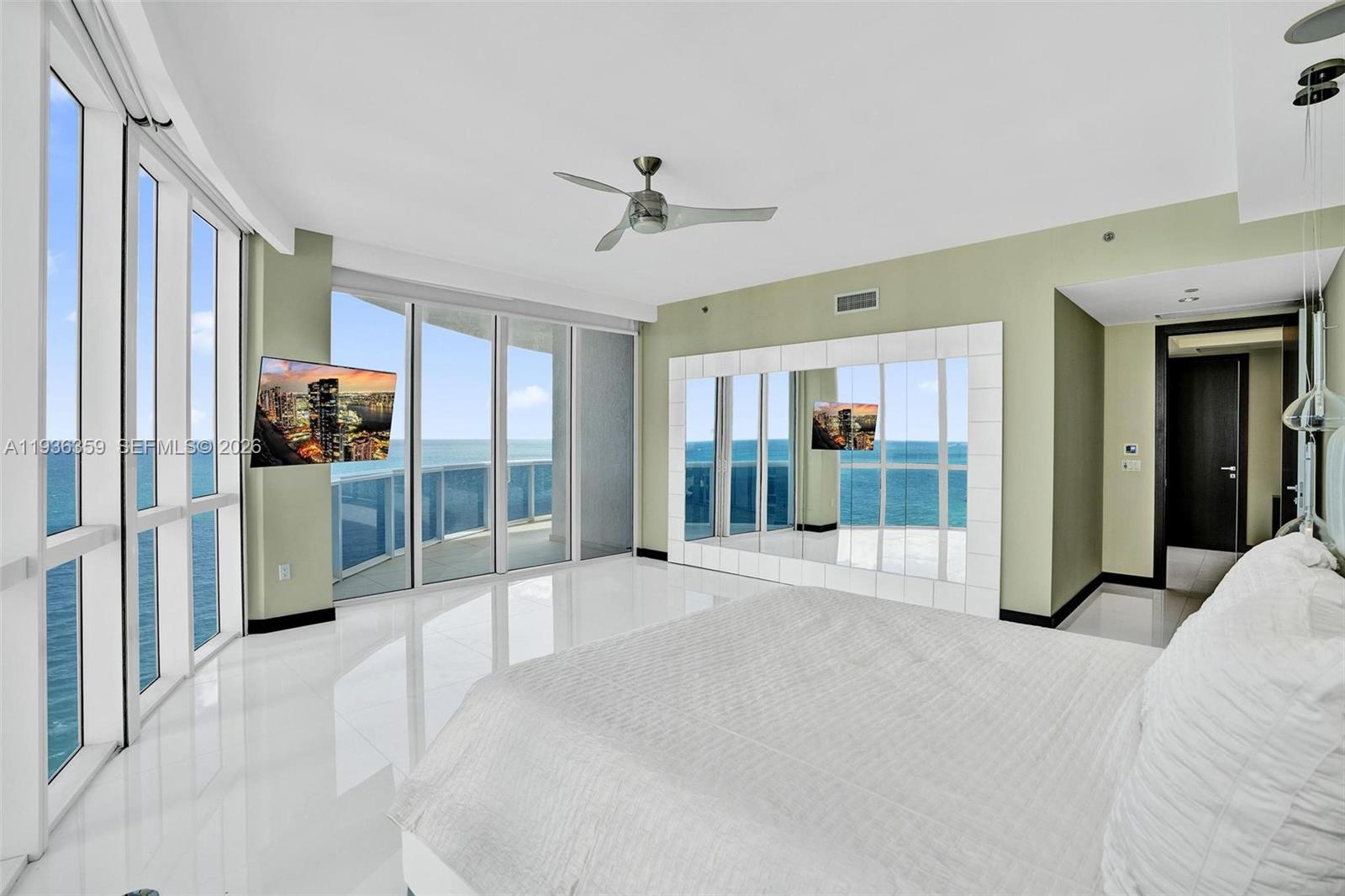 TDR TOWER III CONDO - Residential