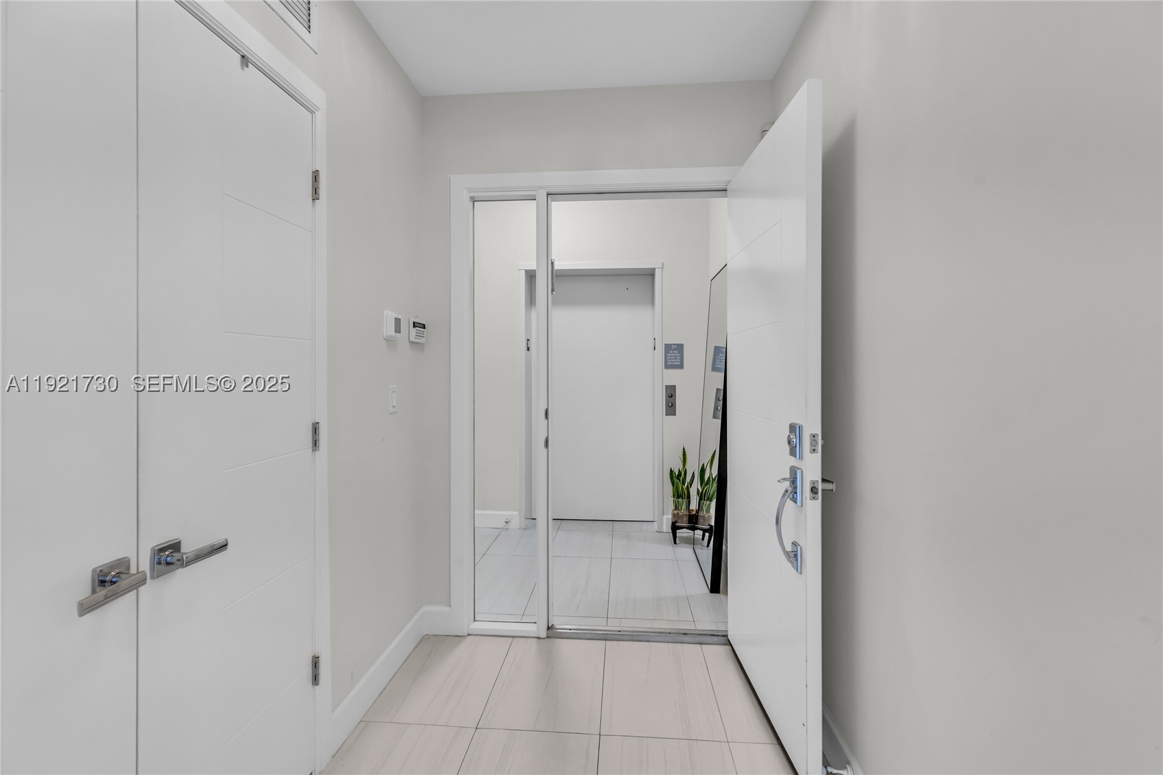 SEASIDE VILLAGE WEST COND - Residential