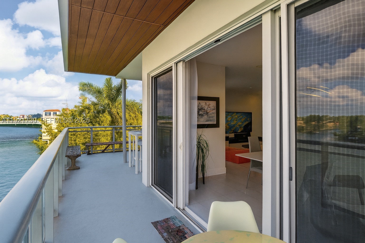 SEASIDE VILLAGE WEST COND - Residential