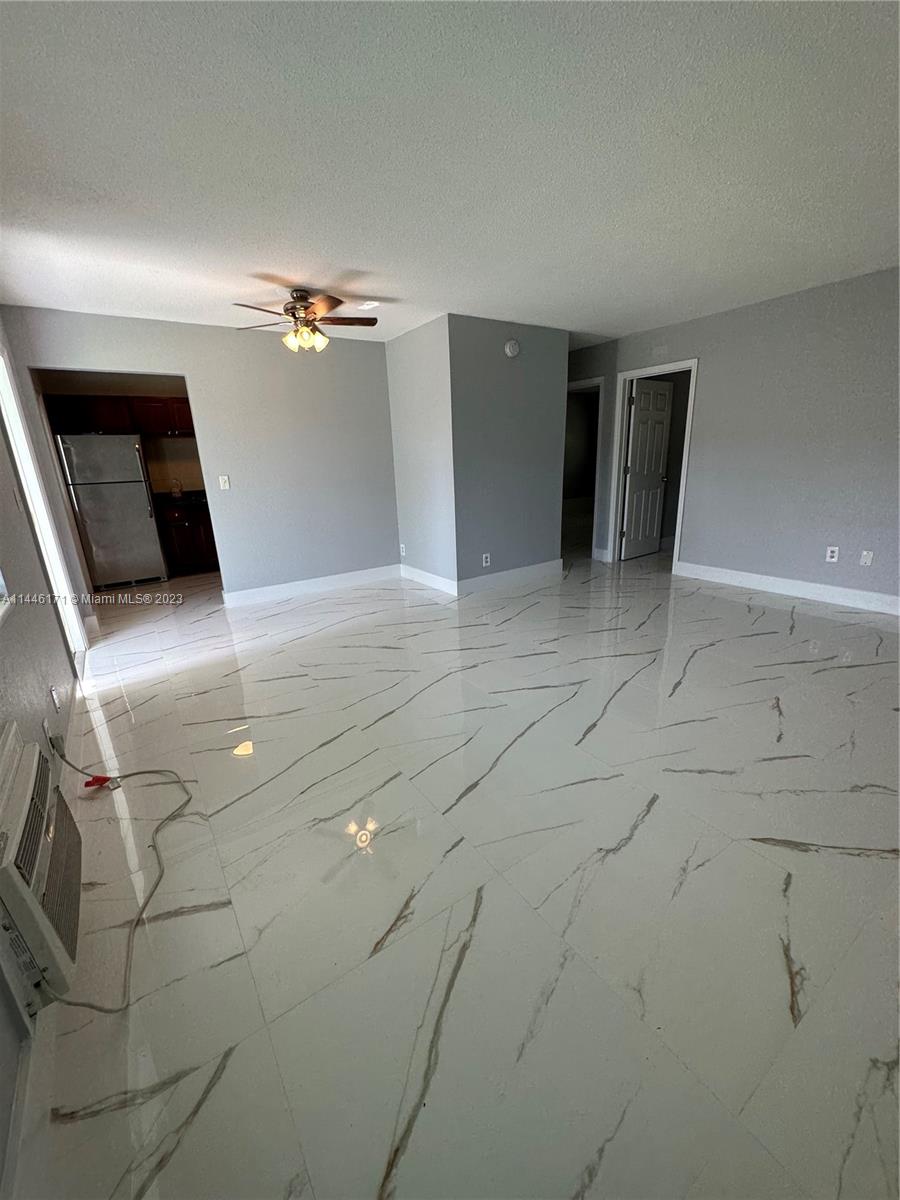 RIVERSIDE ADD AMEN PLAT - Residential Lease
