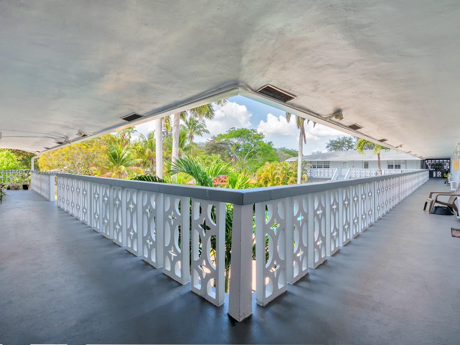 RIVERSIDE ADD AMEN PLAT - Residential Lease