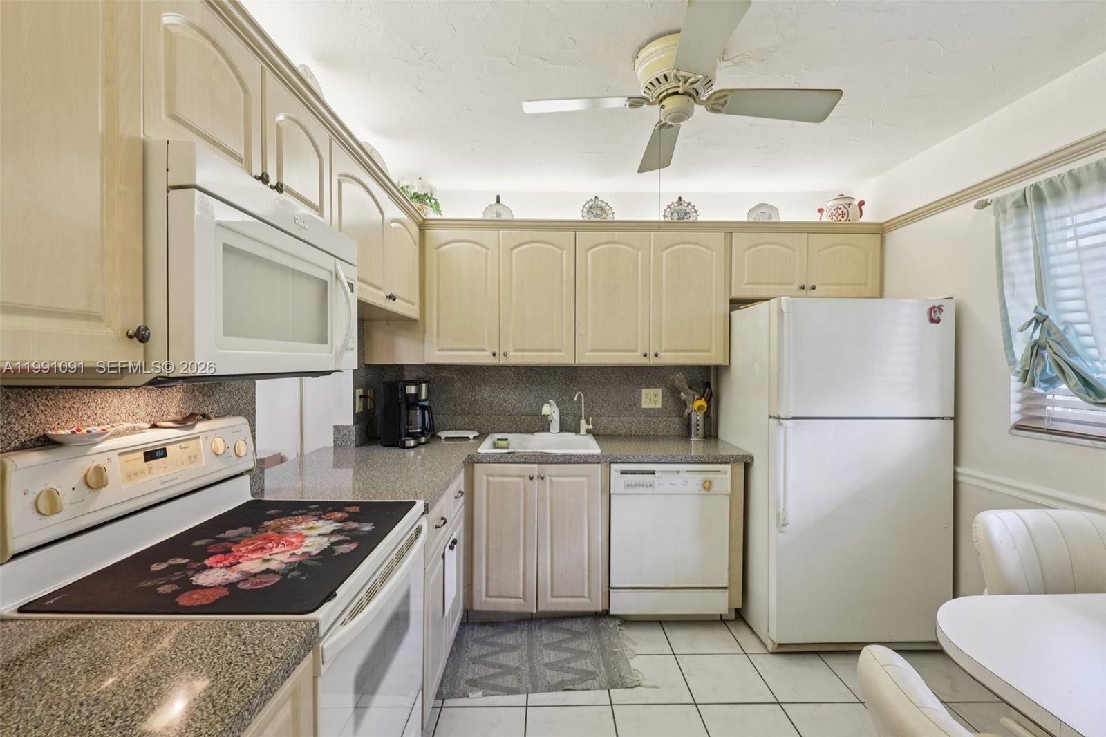 HOLIDAY SPRINGS VILLAGE 3 - Residential