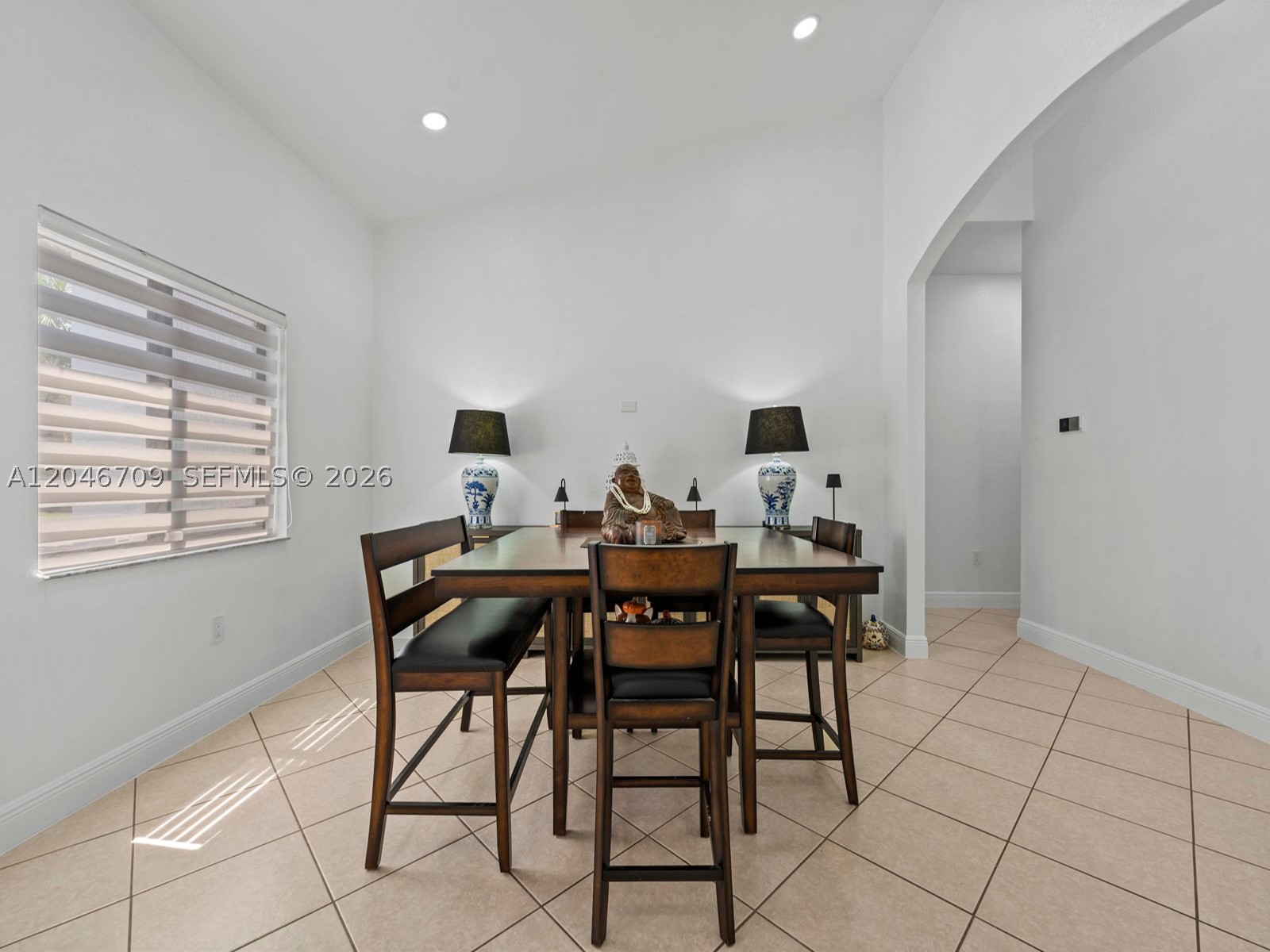 ESTATE MANSIONS - Residential