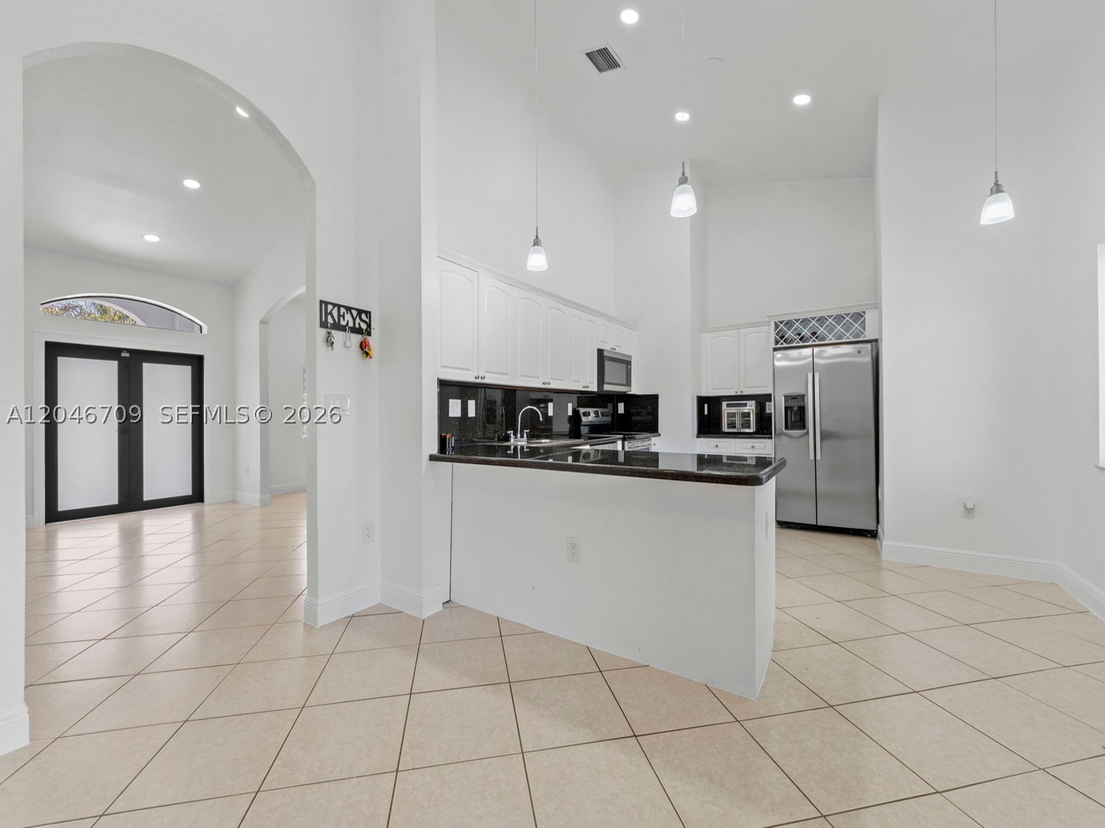 ESTATE MANSIONS - Residential