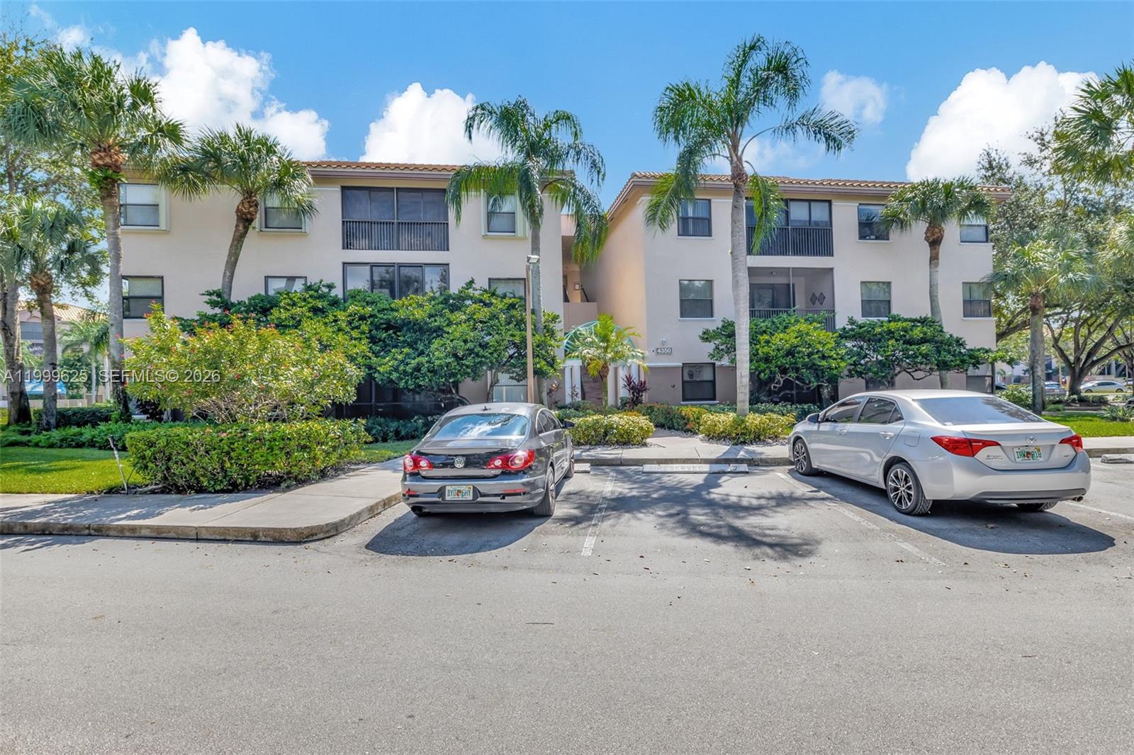 BAYPORT VILLAGE C CONDO - Residential