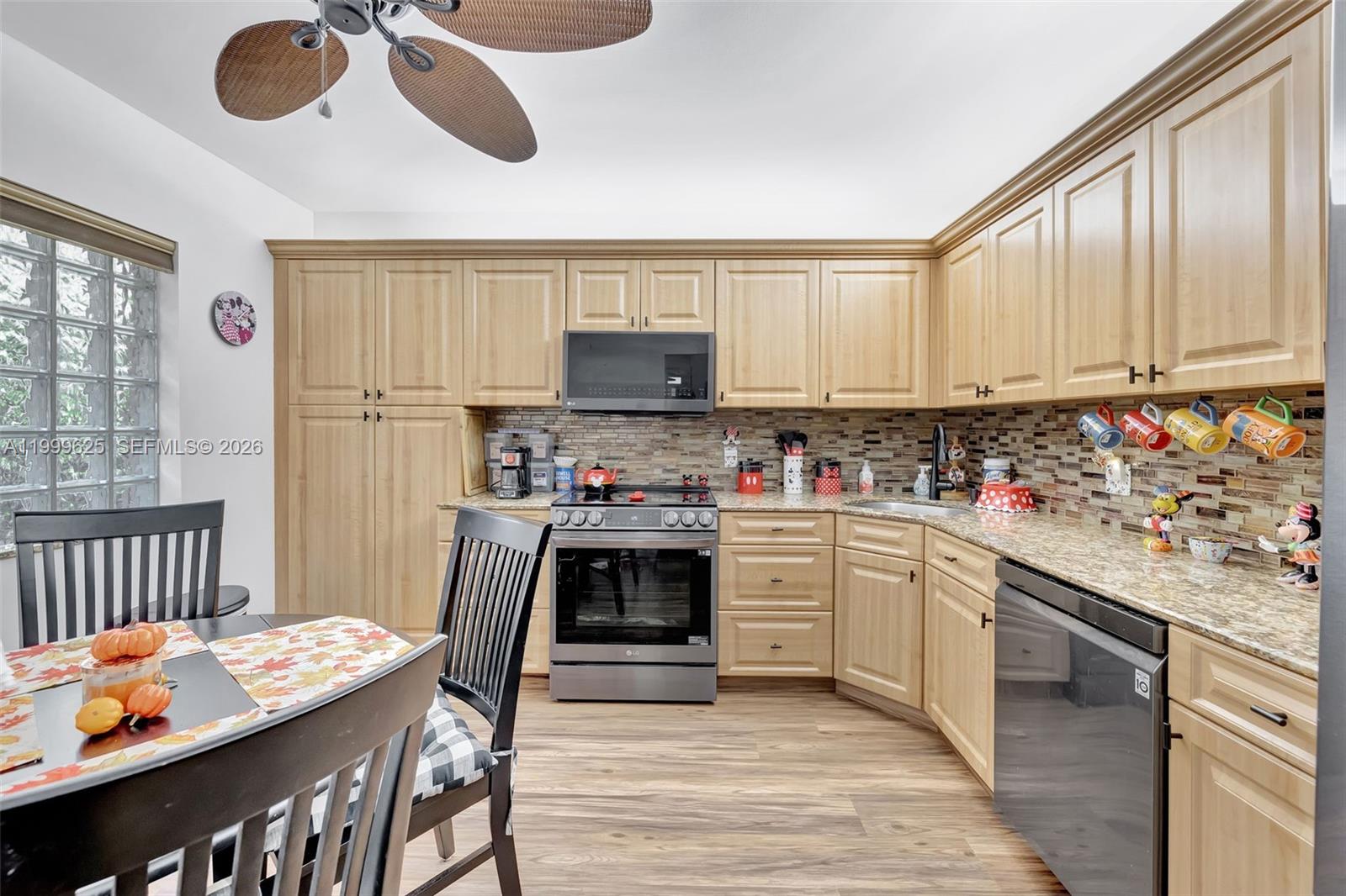 BAYPORT VILLAGE C CONDO - Residential