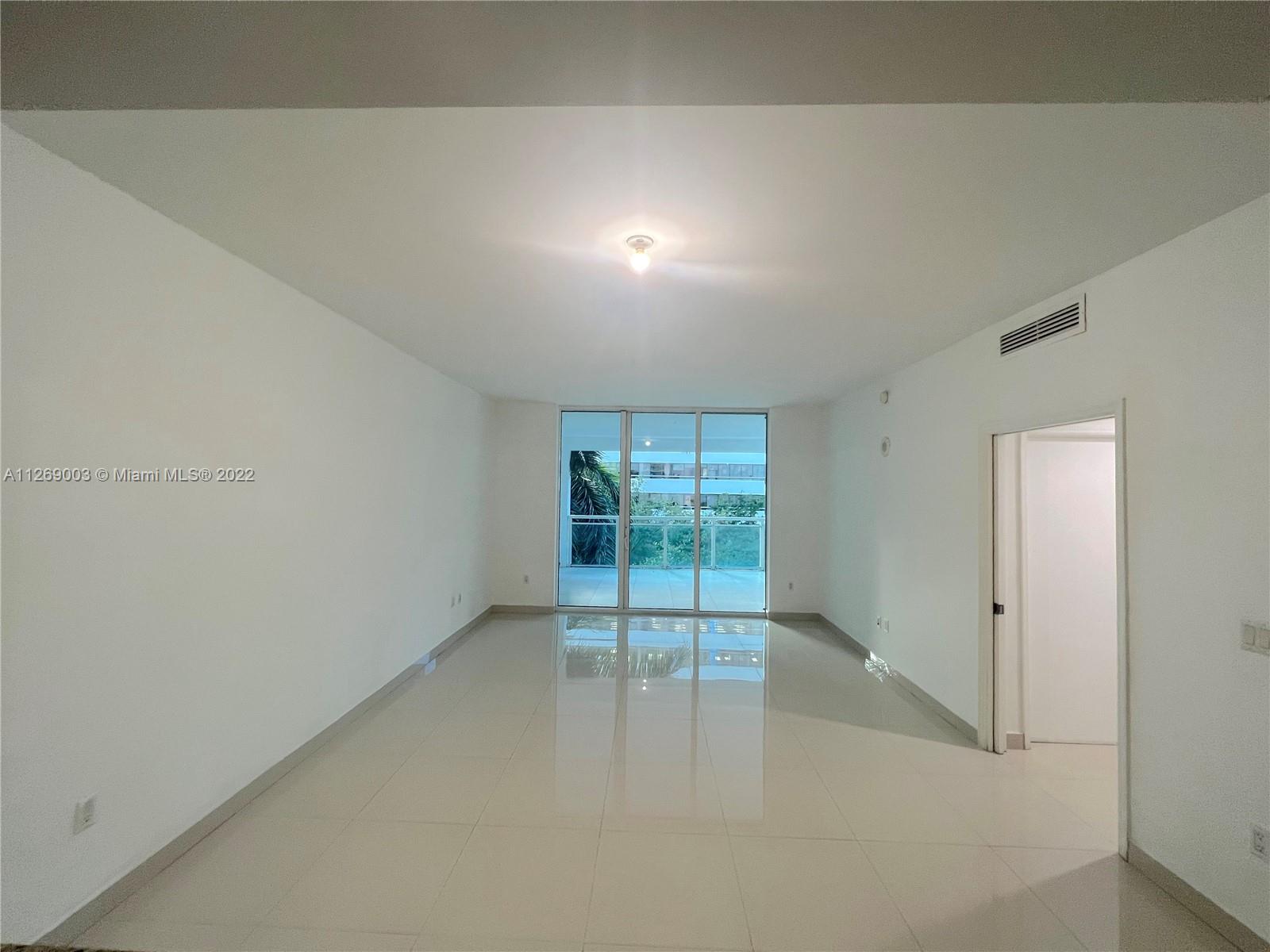THE PLAZA 901 BRICKELL - Residential Lease