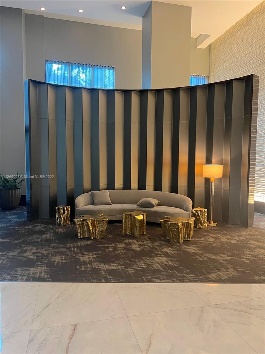 THE PLAZA 901 BRICKELL - Residential Lease