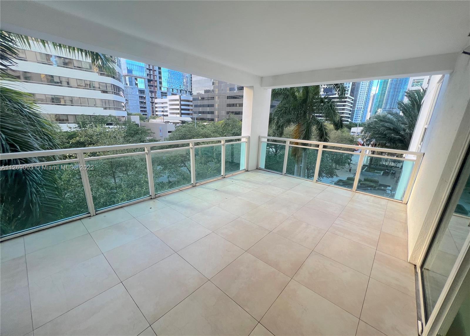 THE PLAZA 901 BRICKELL - Residential Lease