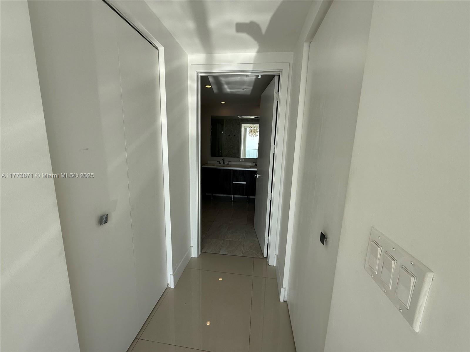 ARIA ON THE BAY CONDO - Residential Lease